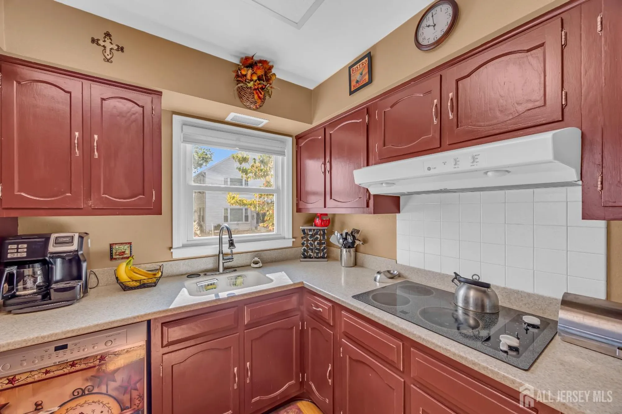 Property Slideshow image 5 of 28 | 355 new haven way 355c, Monroe, NJ, 08831