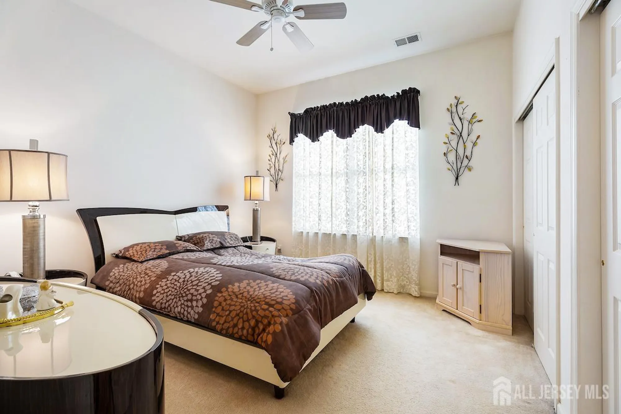 Property Slideshow image 21 of 29 | 4 prusakowski blvd, Parlin, NJ, 08859