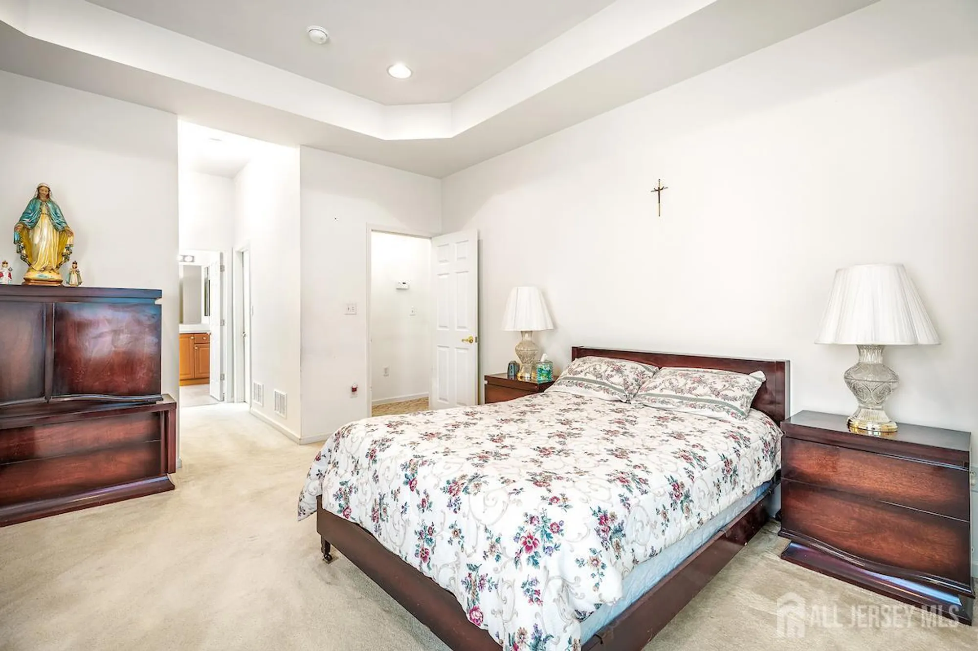 Property Slideshow image 18 of 29 | 4 prusakowski blvd, Parlin, NJ, 08859