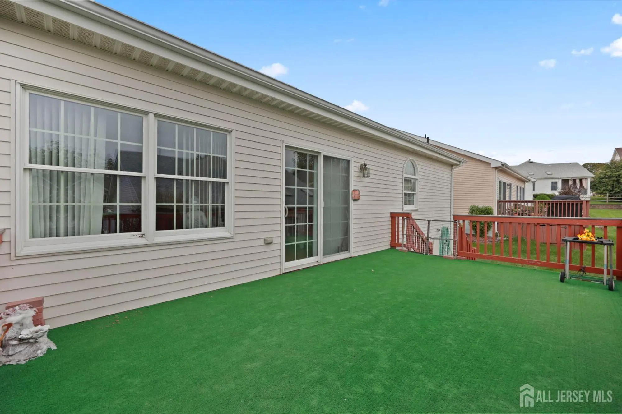 Property Slideshow image 34 of 40 | 18 halifax dr, Monroe, NJ, 08831