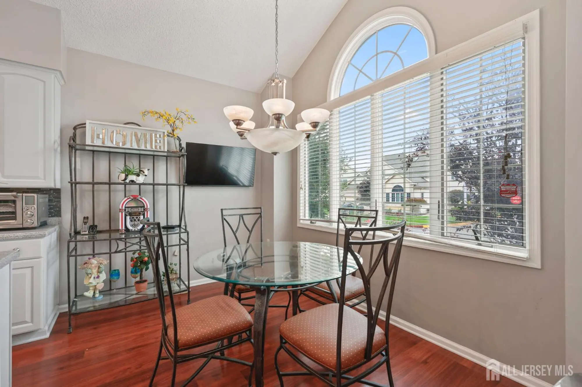 Property Slideshow image 9 of 40 | 18 halifax dr, Monroe, NJ, 08831