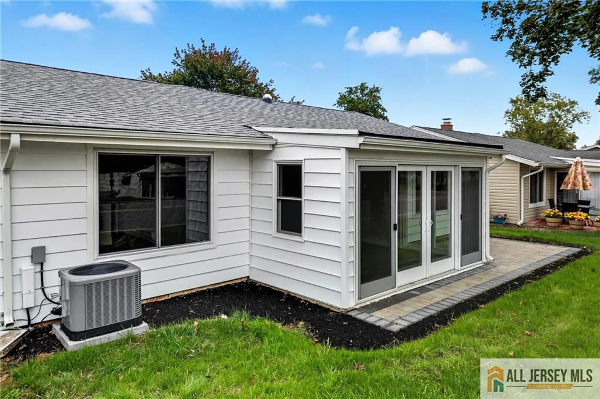 Property Slideshow image 24 of 30 | 172 warren rd 172a, Monroe, NJ, 08831