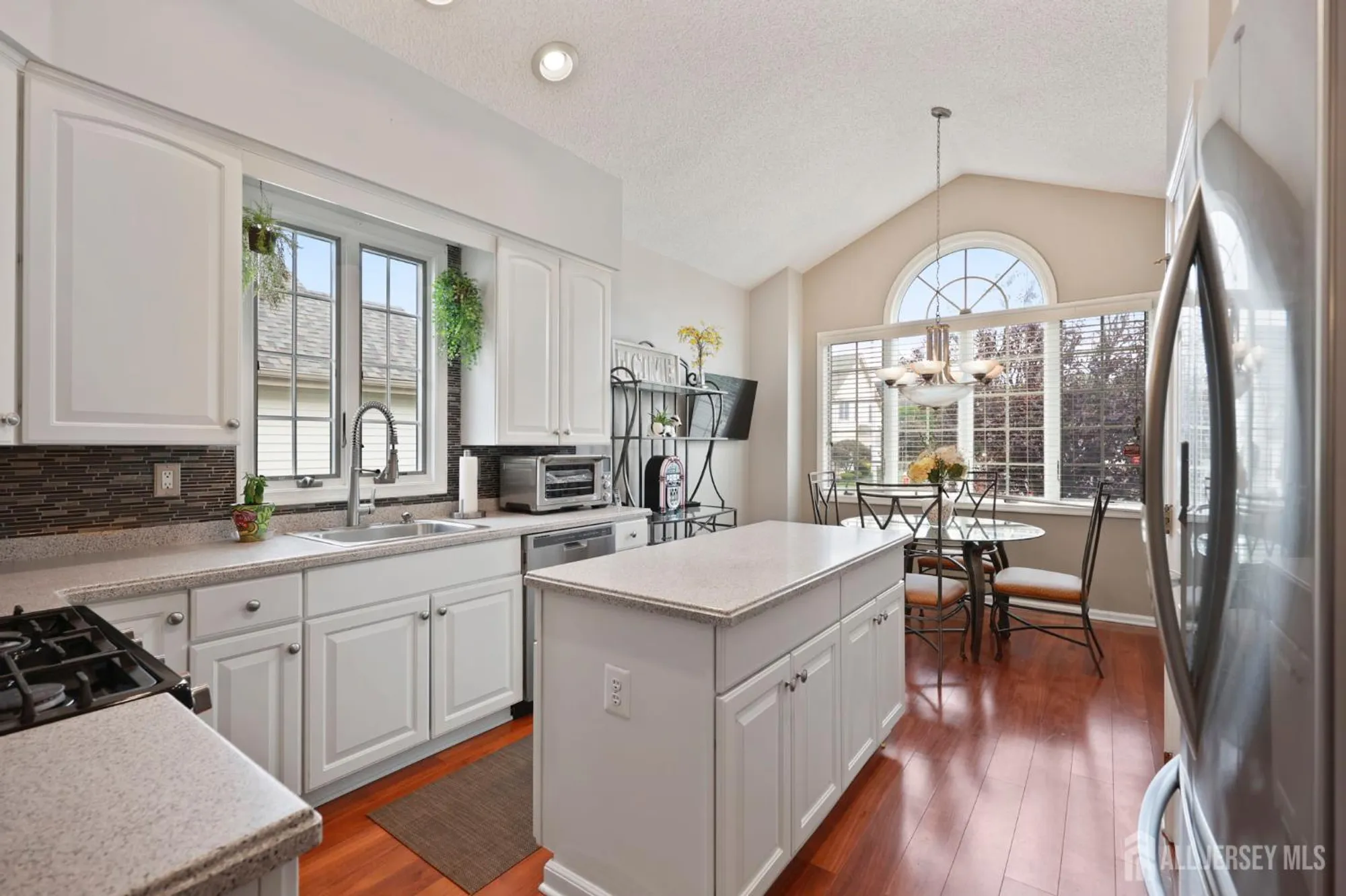 Property Slideshow image 13 of 40 | 18 halifax dr, Monroe, NJ, 08831