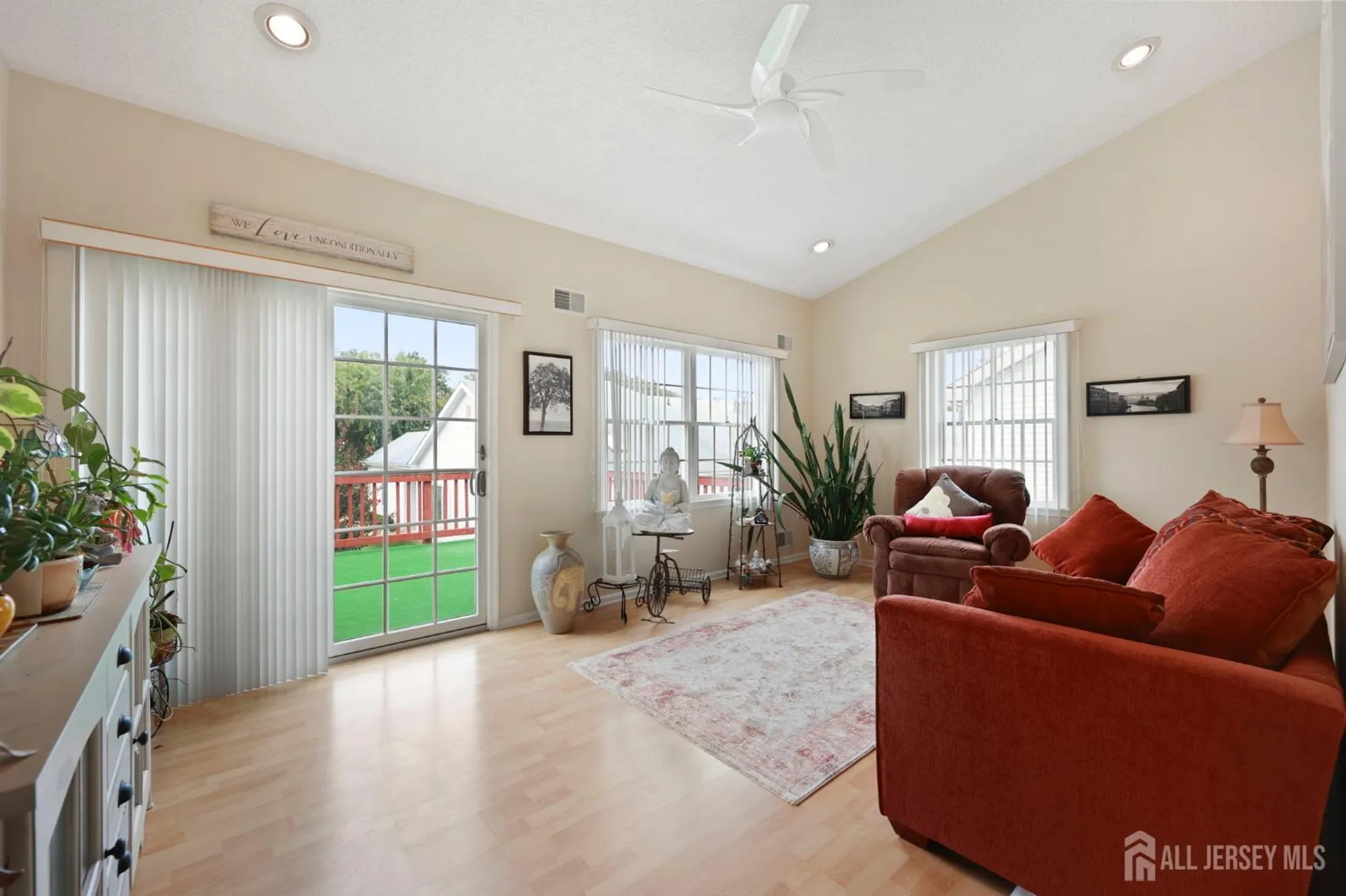 Property Slideshow image 20 of 40 | 18 halifax dr, Monroe, NJ, 08831