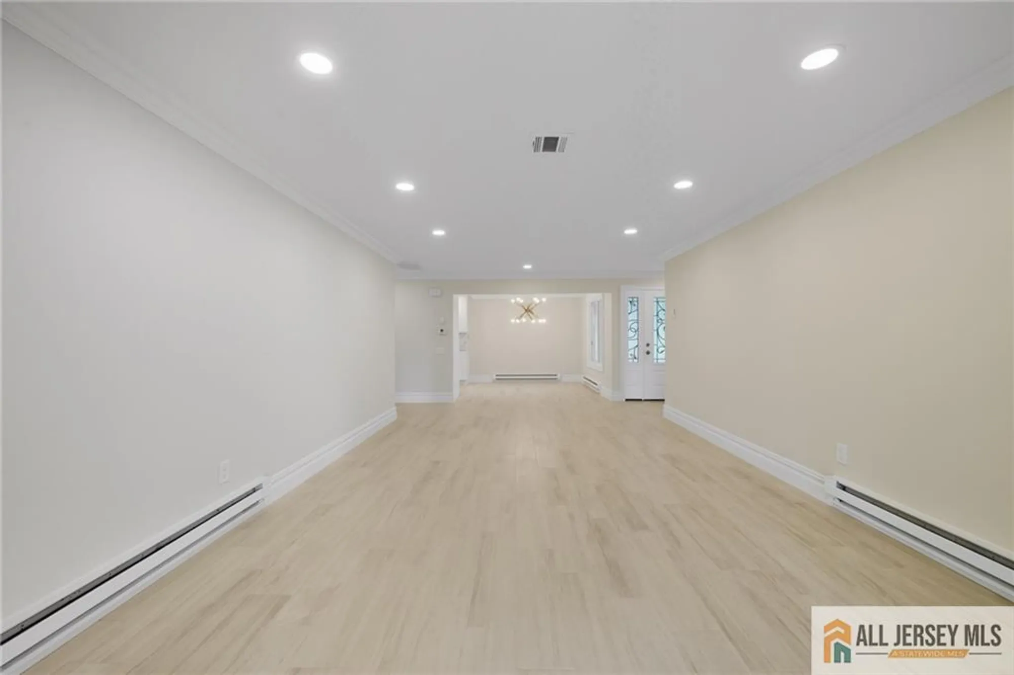 Property Slideshow image 4 of 30 | 172 warren rd 172a, Monroe, NJ, 08831