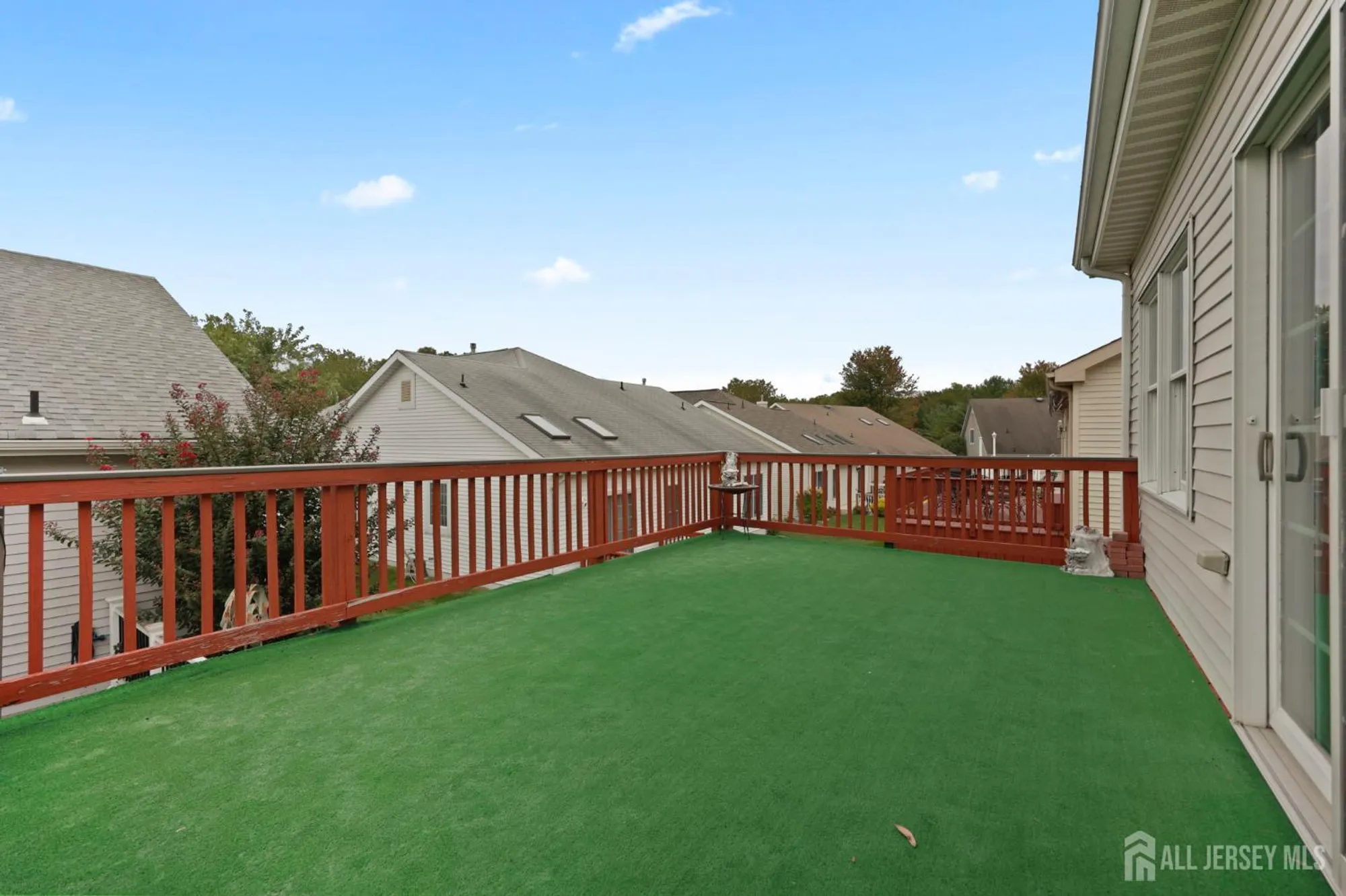 Property Slideshow image 33 of 40 | 18 halifax dr, Monroe, NJ, 08831