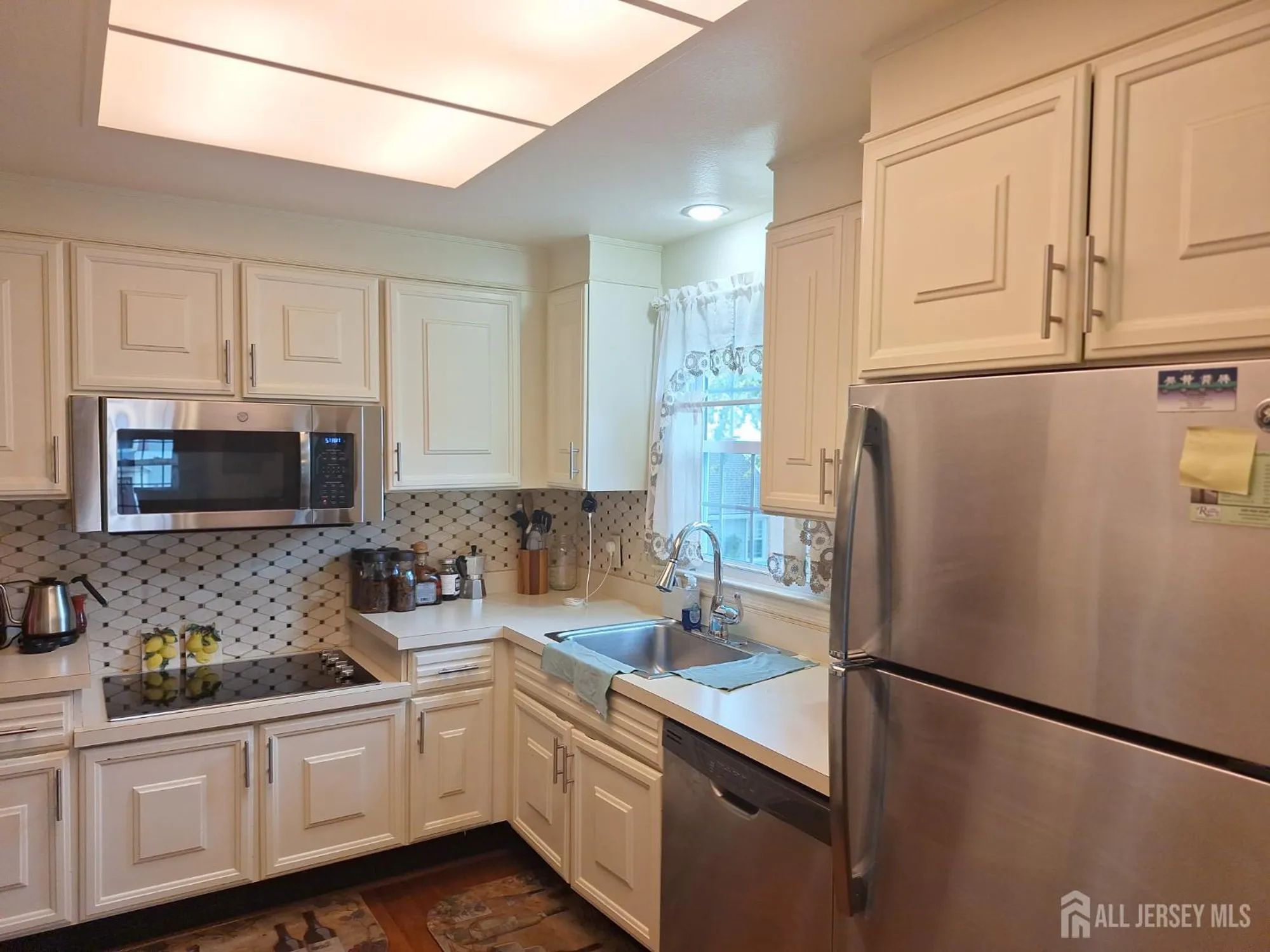 Property Slideshow image 15 of 21 | 95 gloucester way o, Monroe, NJ, 08831