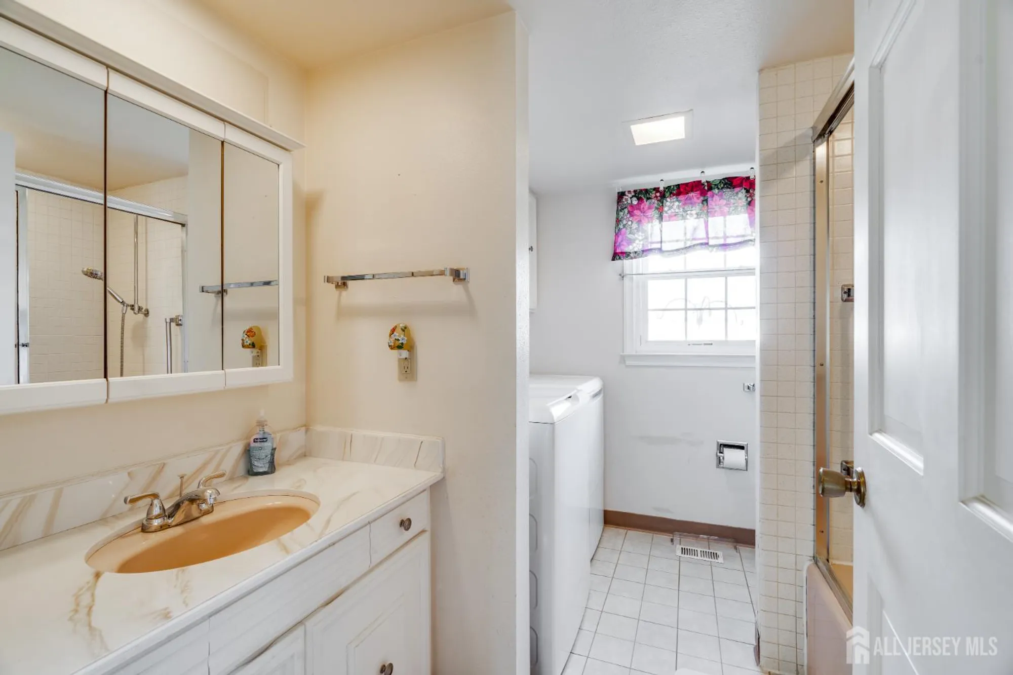 Property Slideshow image 11 of 15 | 23 rossmoor dr c, Monroe, NJ, 08831