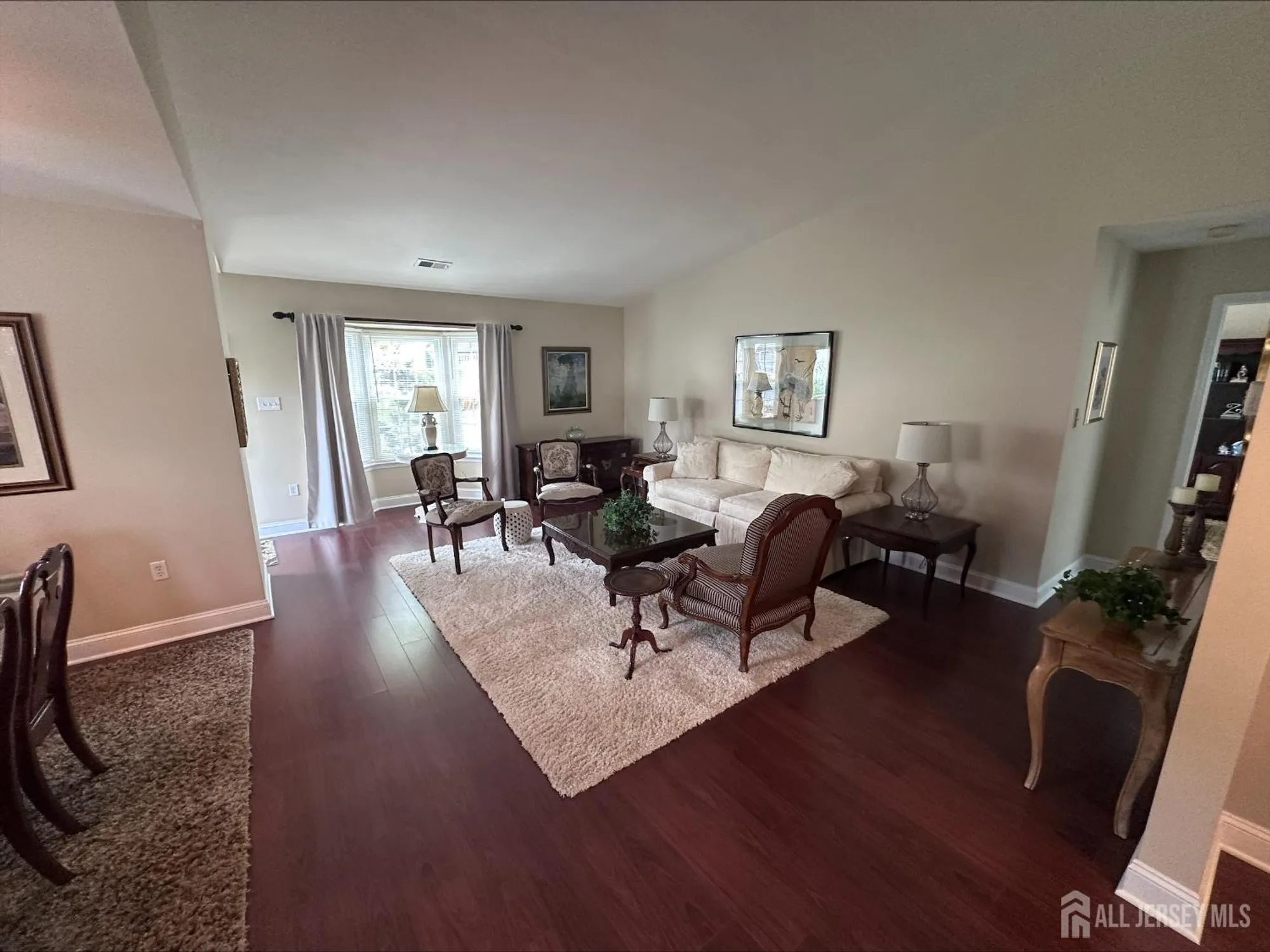 Property Slideshow image 10 of 38 | 17 ivy ridge close, Freehold, NJ, 07728