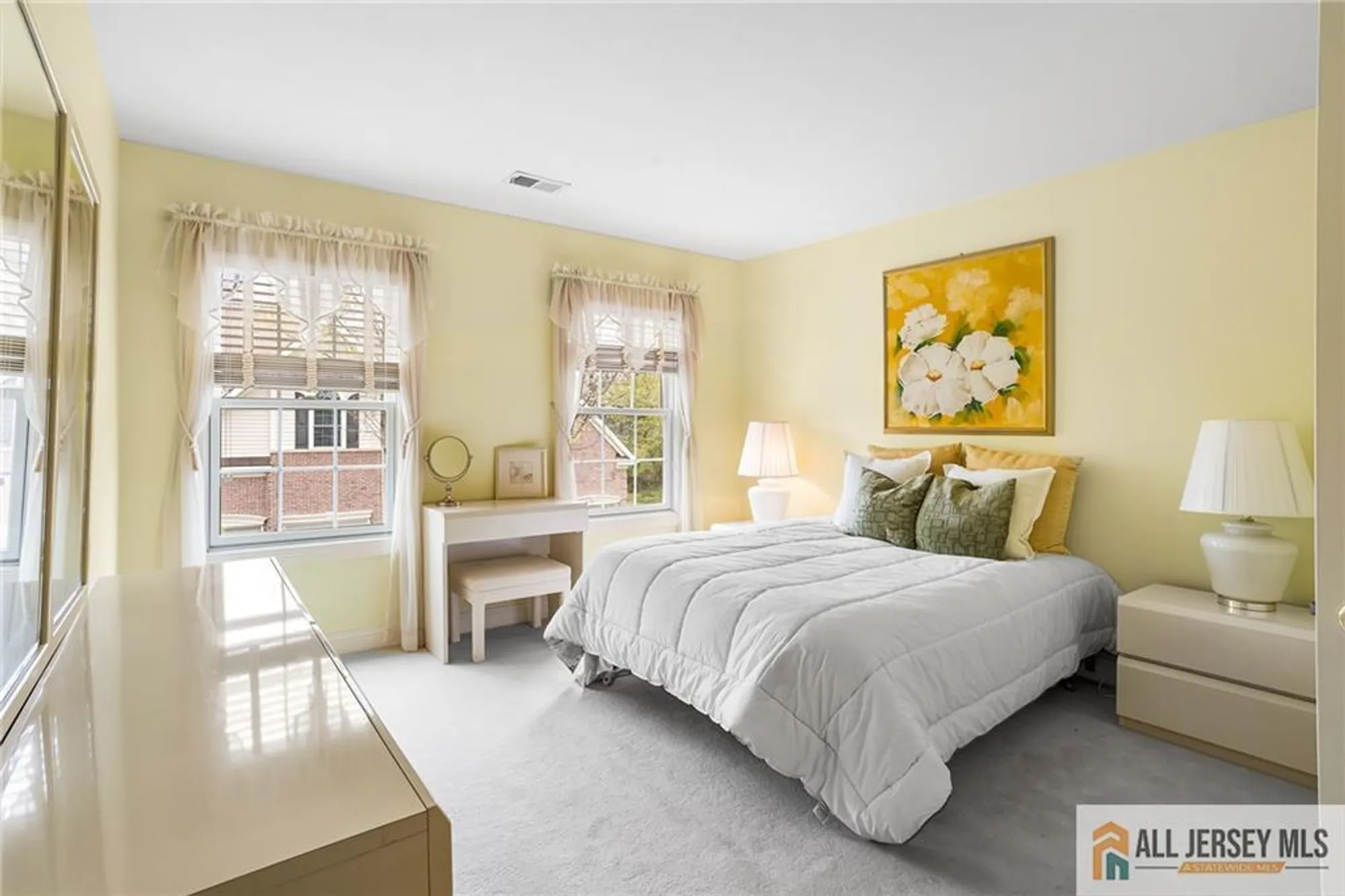 Property Slideshow image 41 of 42 | 34 schindler ct # 17, Lawrence, NJ, 08648