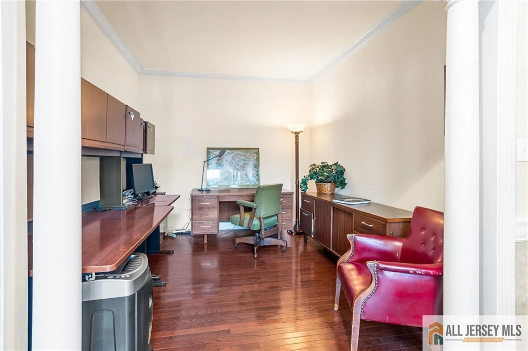 Property Slideshow image 17 of 42 | 34 schindler ct # 17, Lawrence, NJ, 08648