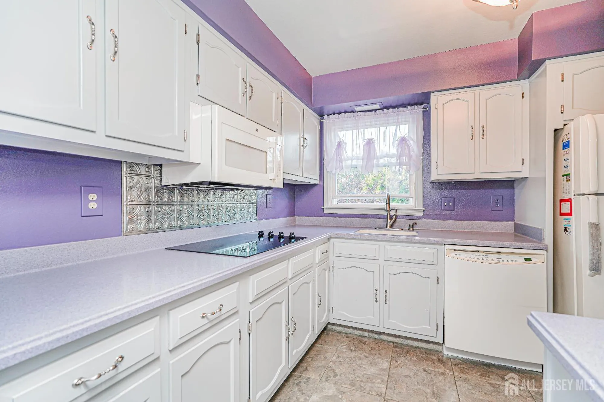 Property Slideshow image 10 of 20 | 452 new haven way n, Monroe, NJ, 08831
