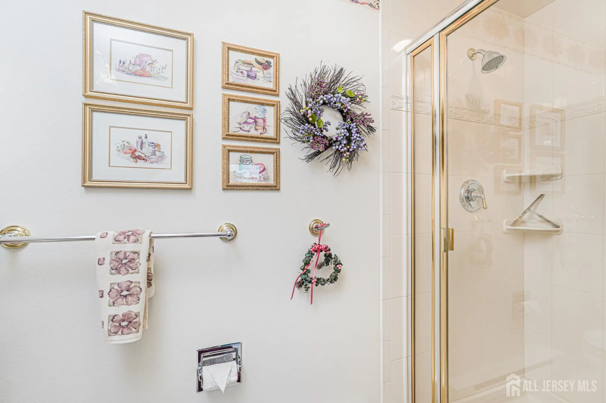 Property Slideshow image 18 of 20 | 452 new haven way n, Monroe, NJ, 08831