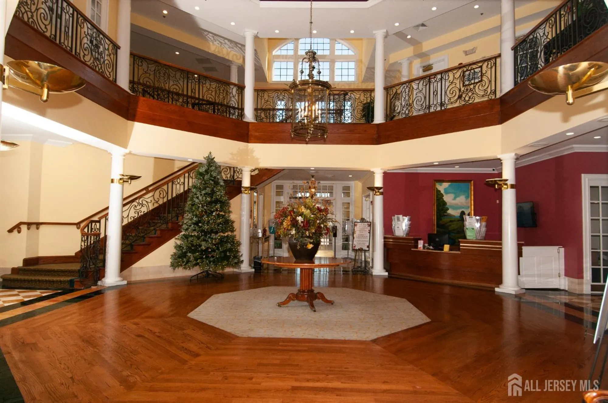 Property Slideshow image 19 of 29 | 12 farrington plz, Somerset, NJ, 08873