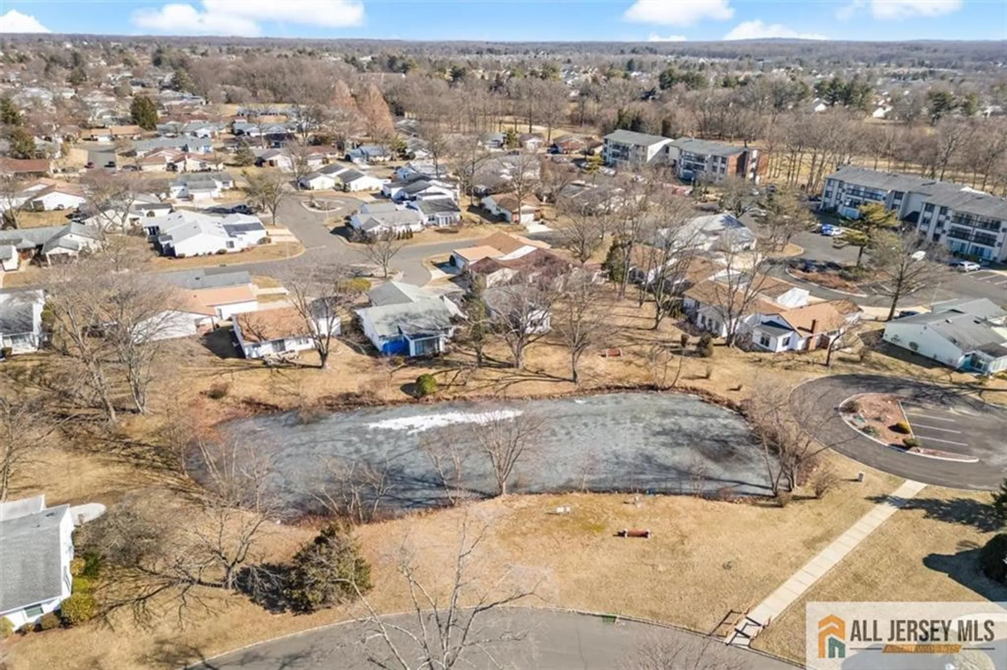 Property Slideshow image 31 of 33 | 40 haddon rd 40b, Monroe, NJ, 08831