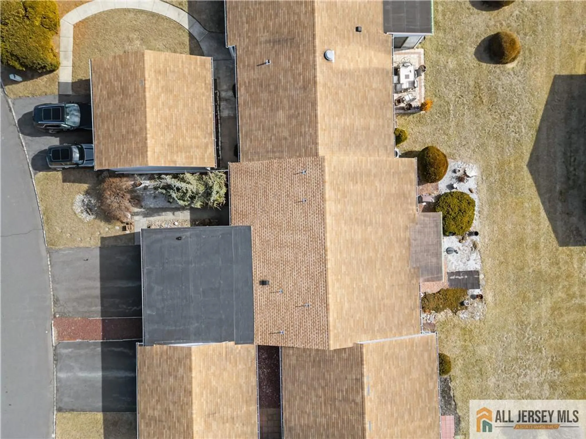 Property Slideshow image 25 of 33 | 40 haddon rd 40b, Monroe, NJ, 08831