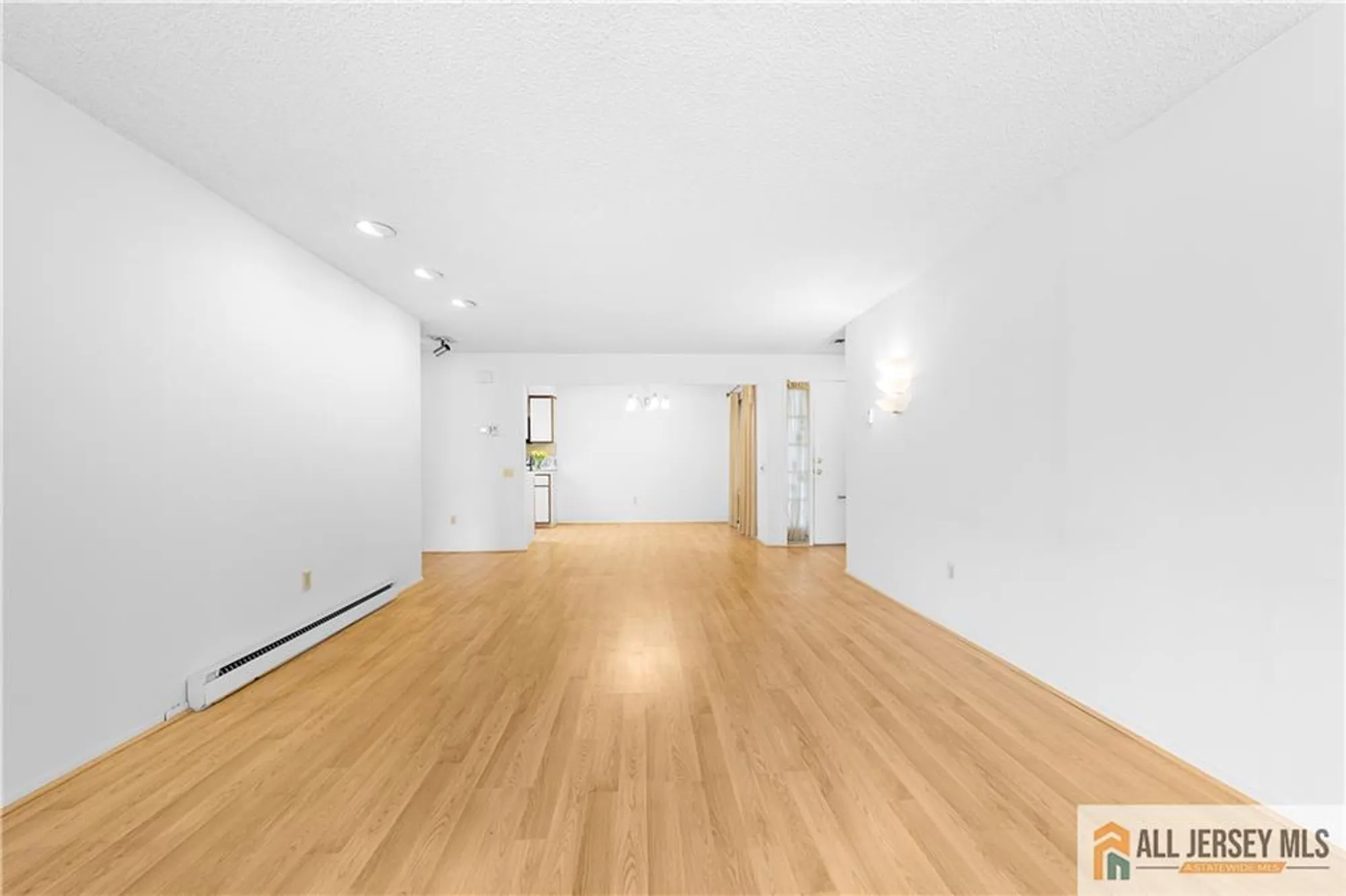 Property Slideshow image 6 of 33 | 40 haddon rd 40b, Monroe, NJ, 08831
