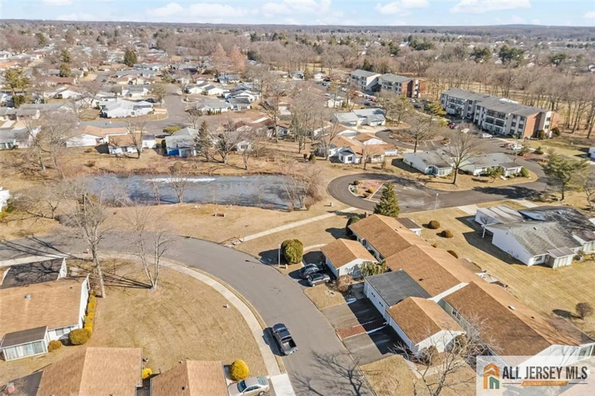 Property Slideshow image 27 of 33 | 40 haddon rd 40b, Monroe, NJ, 08831