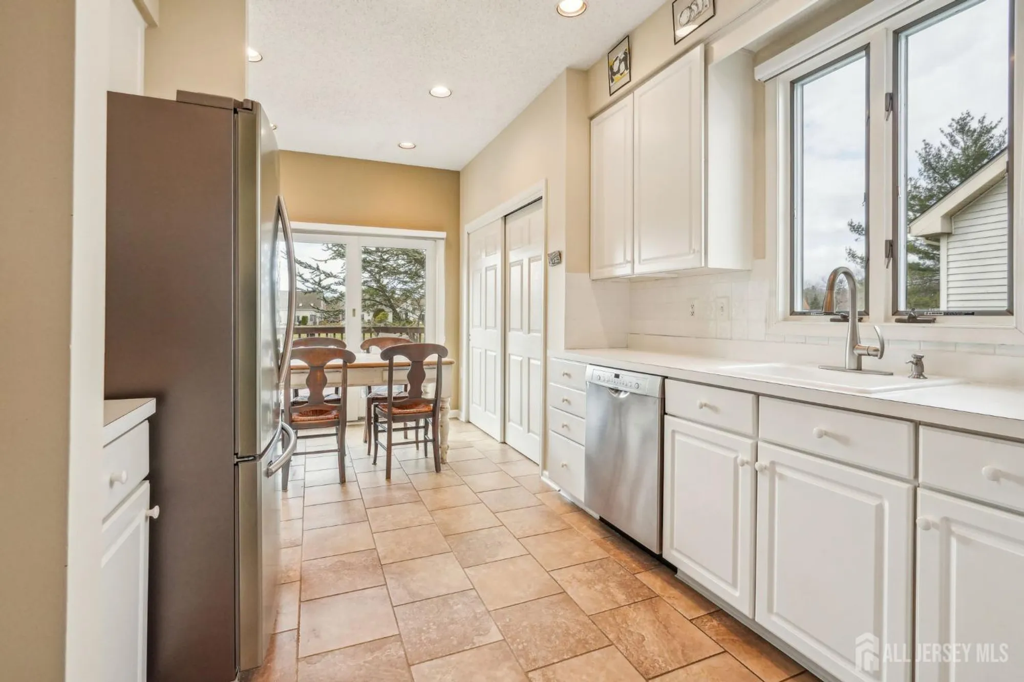 Property Slideshow image 6 of 26 | 109 leeds ln, Monroe, NJ, 08831