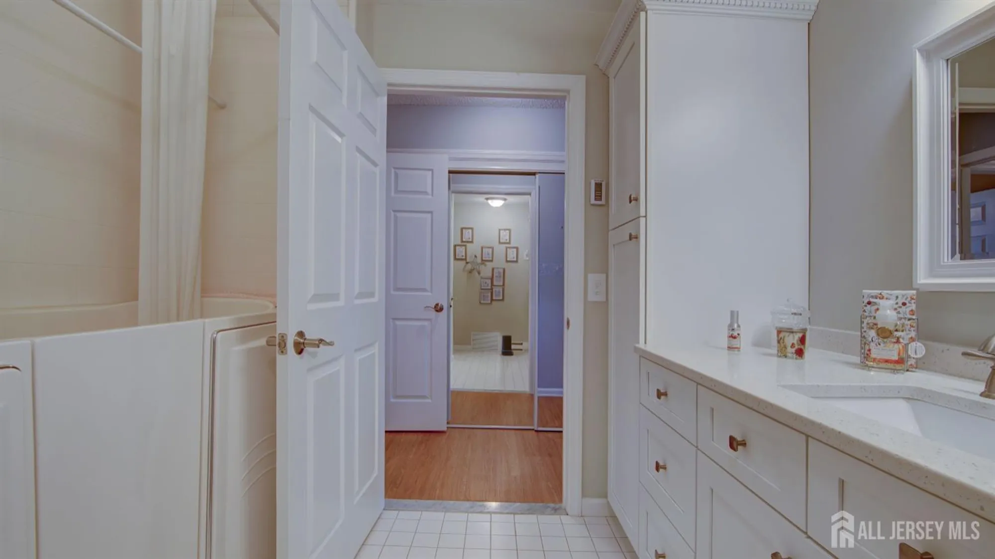 Property Slideshow image 28 of 45 | 741b nautilus ct b, Monroe, NJ, 08831