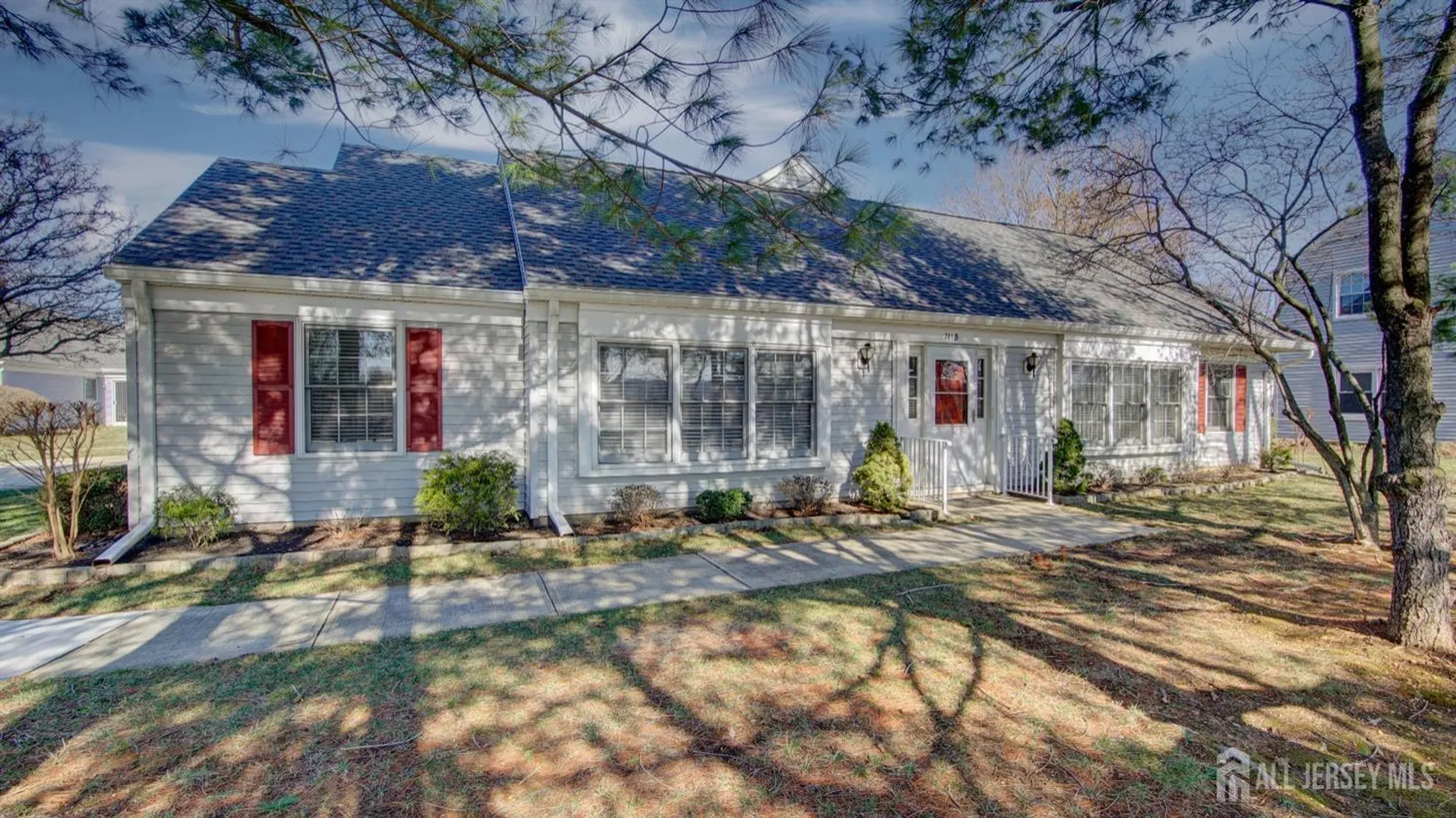 Property Slideshow image 1 of 45 | 741b nautilus ct b, Monroe, NJ, 08831