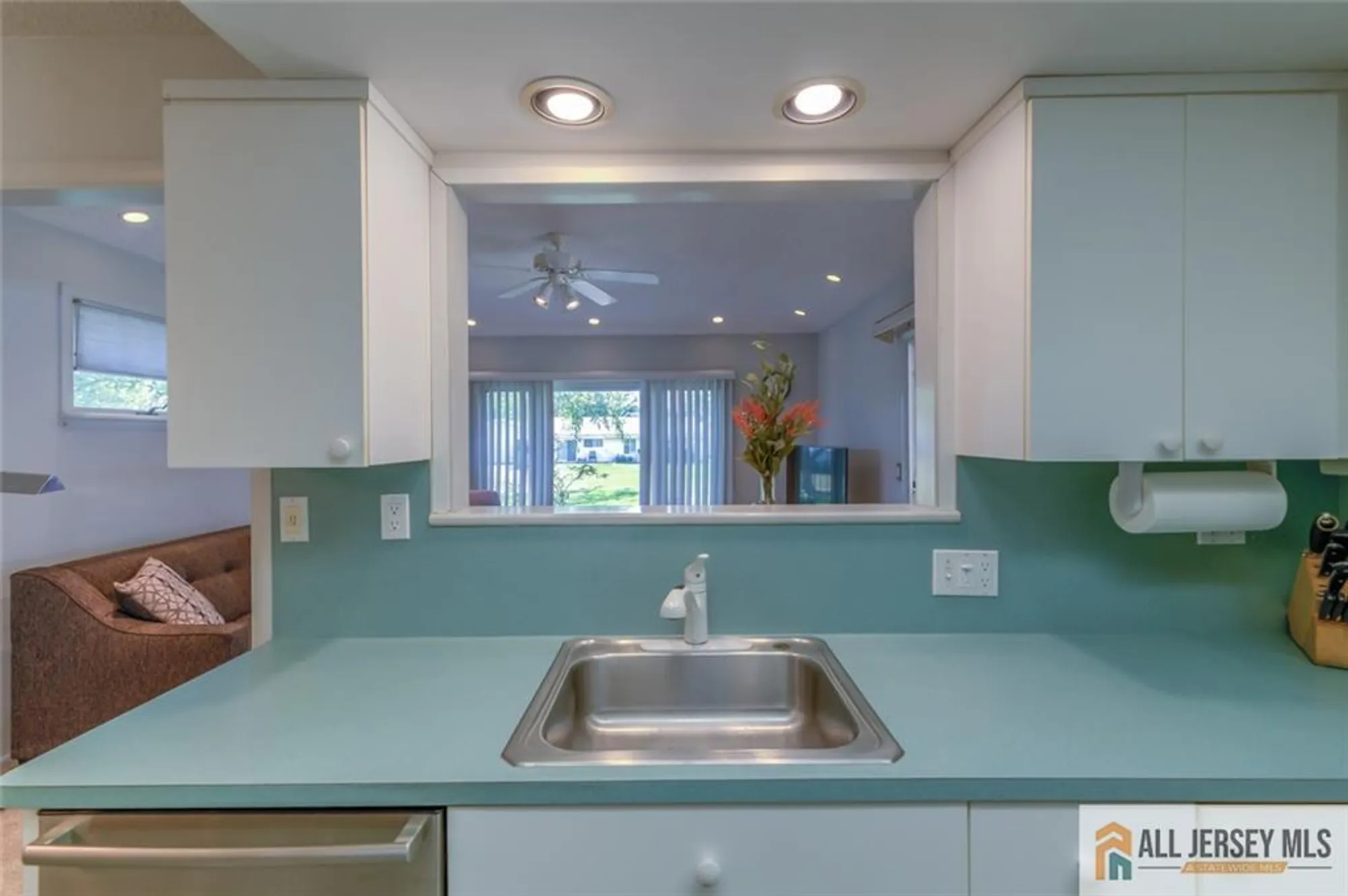Property Slideshow image 12 of 41 | 301 yardley dr a, Monroe, NJ, 08831