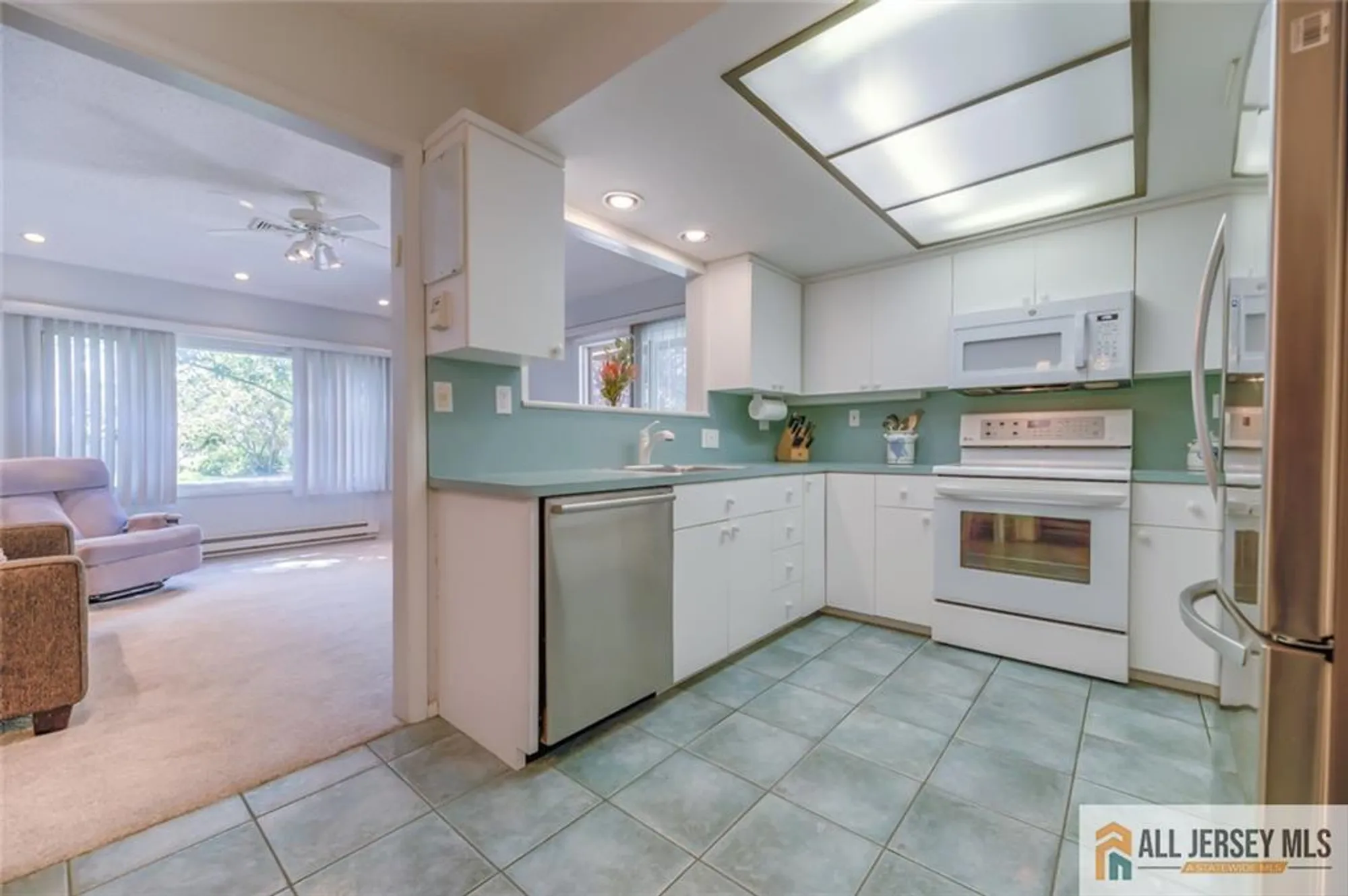 Property Slideshow image 7 of 41 | 301 yardley dr a, Monroe, NJ, 08831