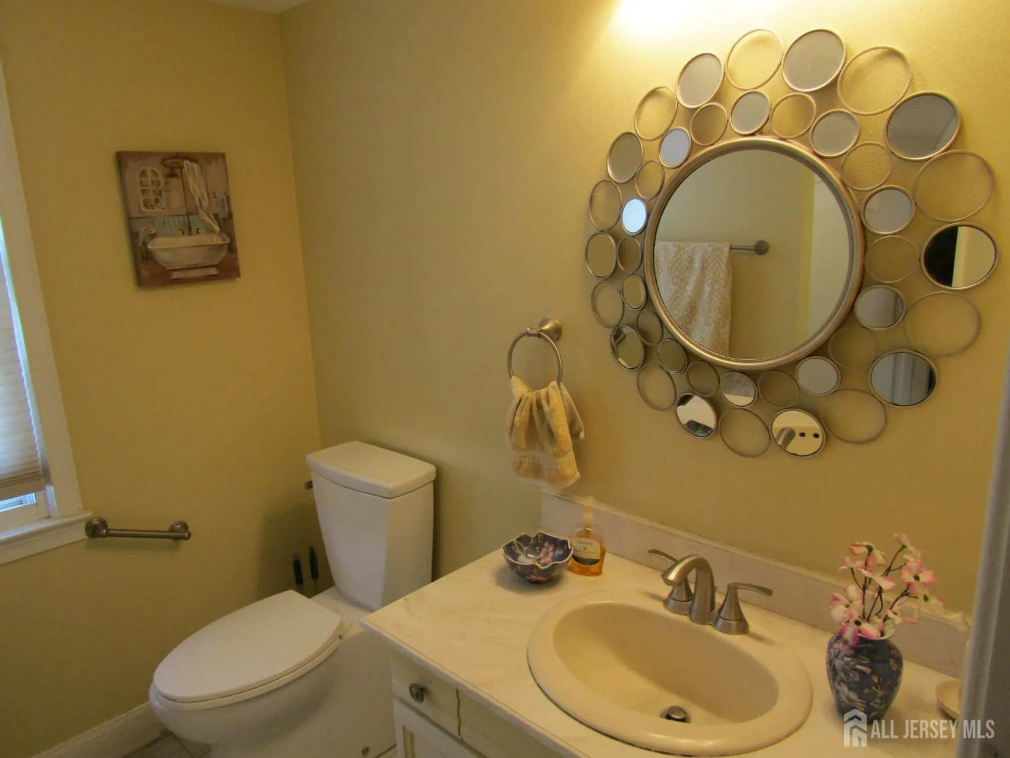 Property Slideshow image 14 of 18 | 72 amherst ln a, Monroe, NJ, 08831