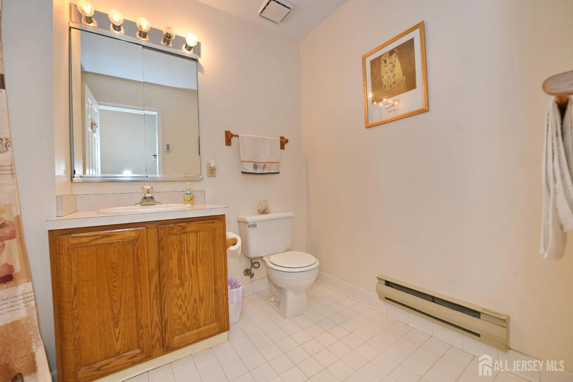 Property Slideshow image 16 of 25 | 661 azalea plz c, Monroe, NJ, 08831