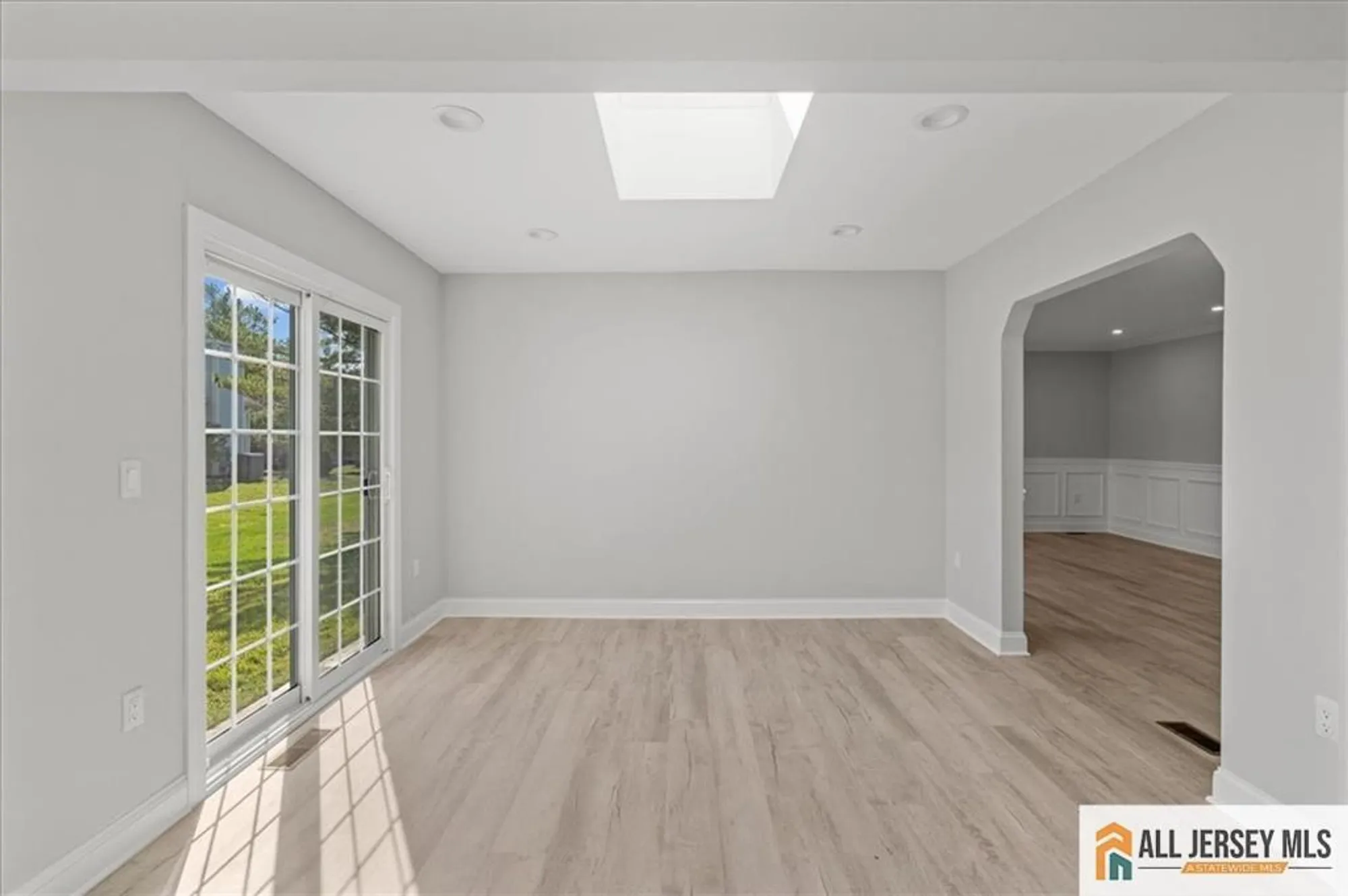 Property Slideshow image 18 of 27 | 1 rothwell dr, Monroe, NJ, 08831