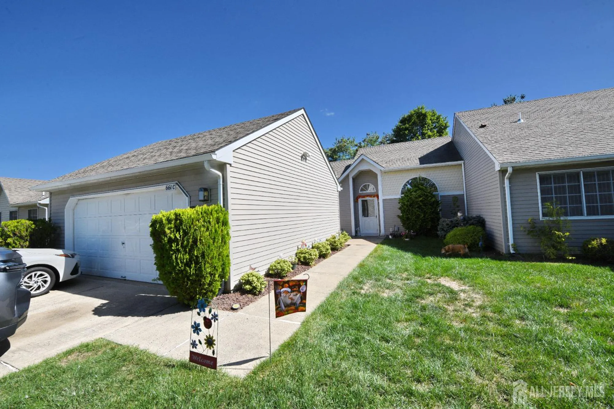 Property Slideshow image 1 of 25 | 661 azalea plz c, Monroe, NJ, 08831