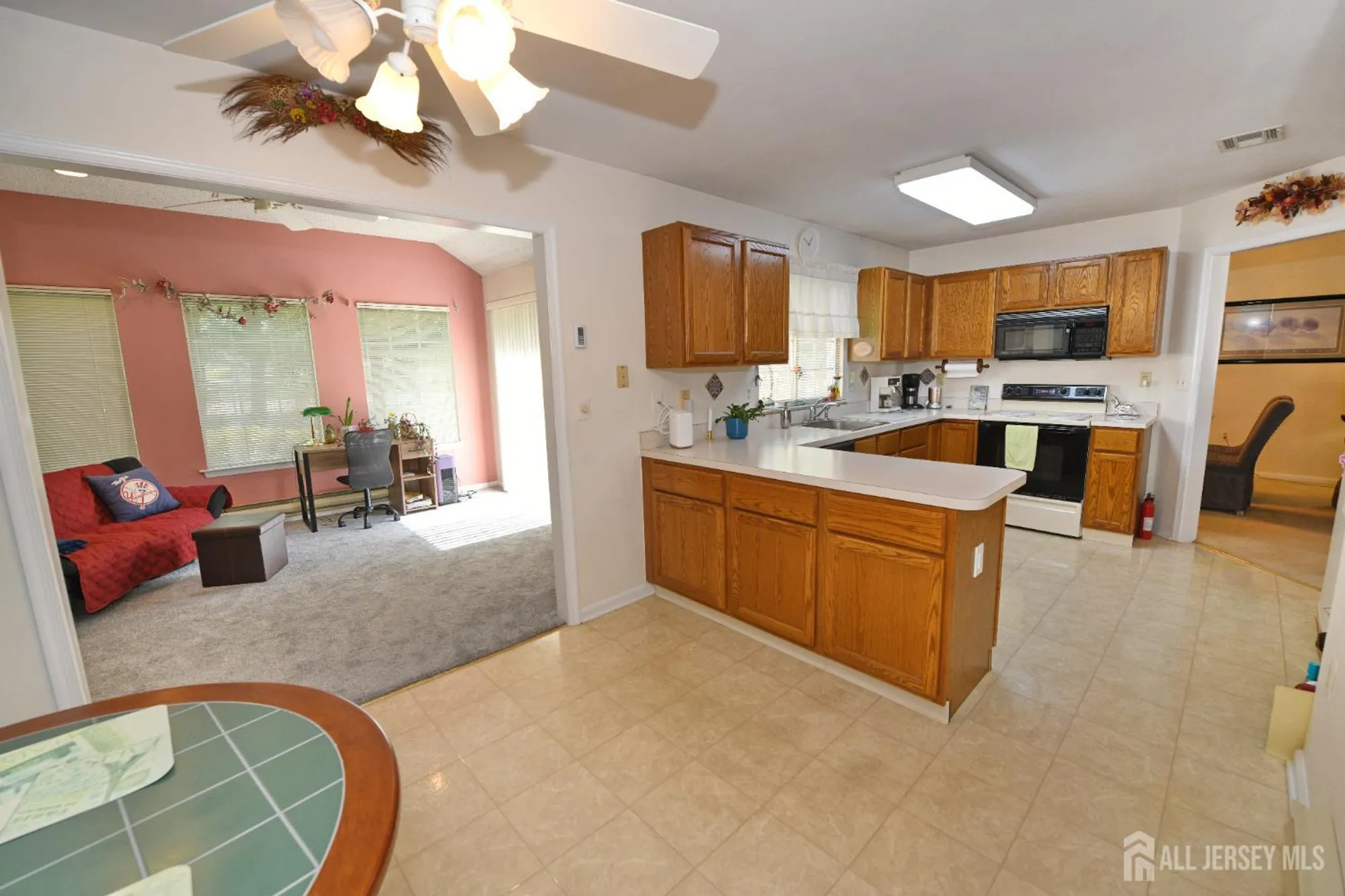 Property Slideshow image 12 of 25 | 661 azalea plz c, Monroe, NJ, 08831