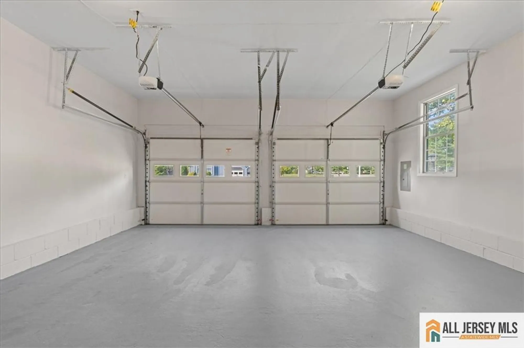 Property Slideshow image 26 of 27 | 1 rothwell dr, Monroe, NJ, 08831