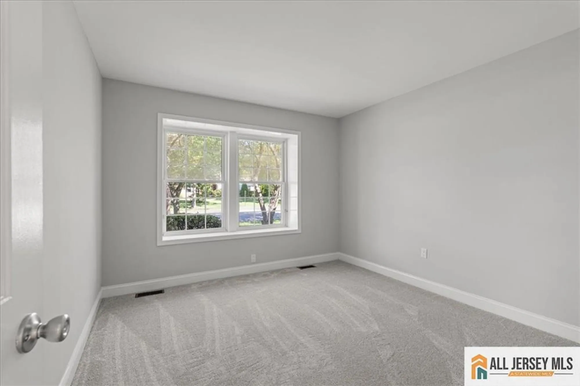 Property Slideshow image 23 of 27 | 1 rothwell dr, Monroe, NJ, 08831