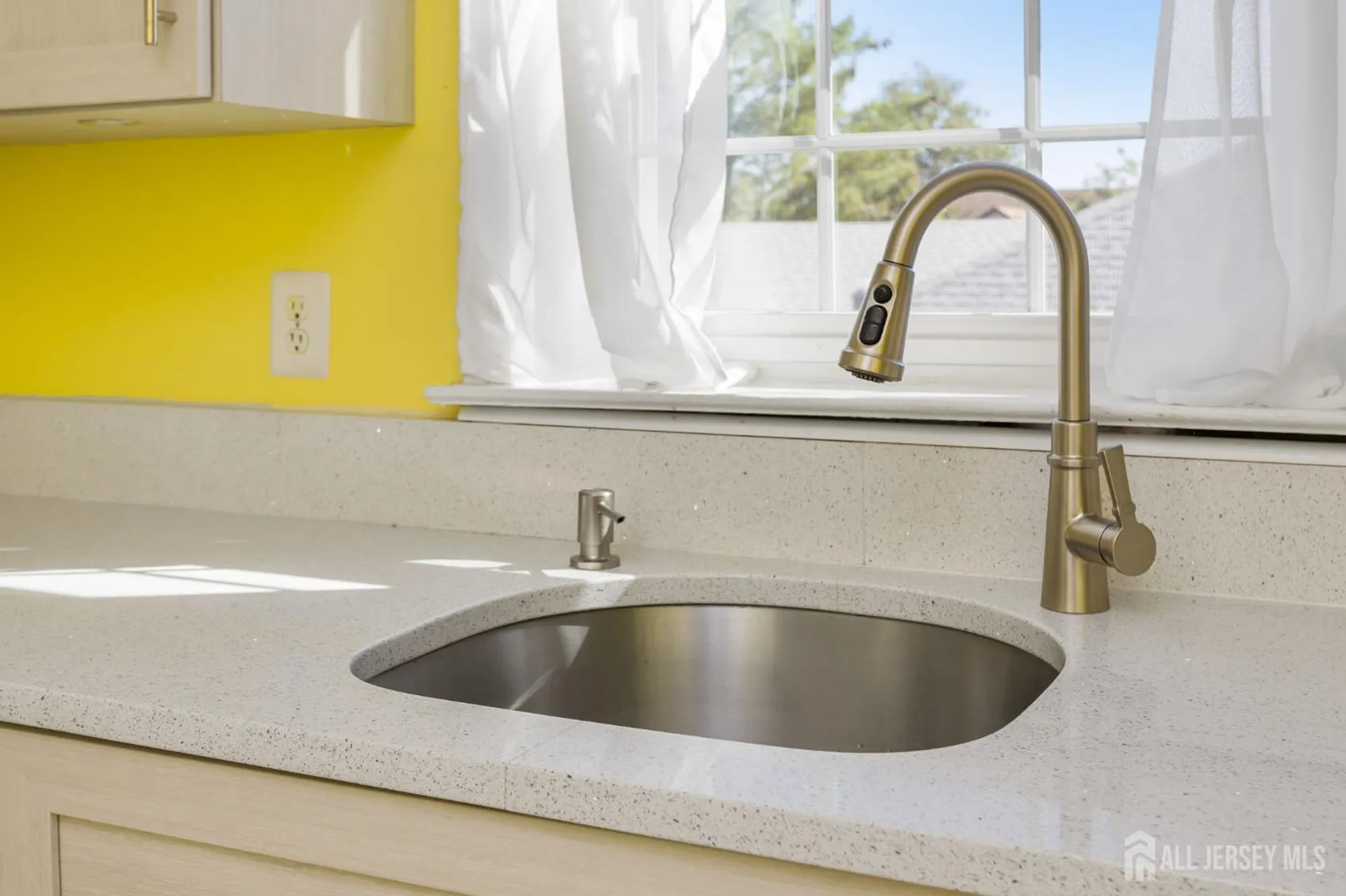 Property Slideshow image 16 of 31 | 35 edinburgh dr c, Monroe, NJ, 08831