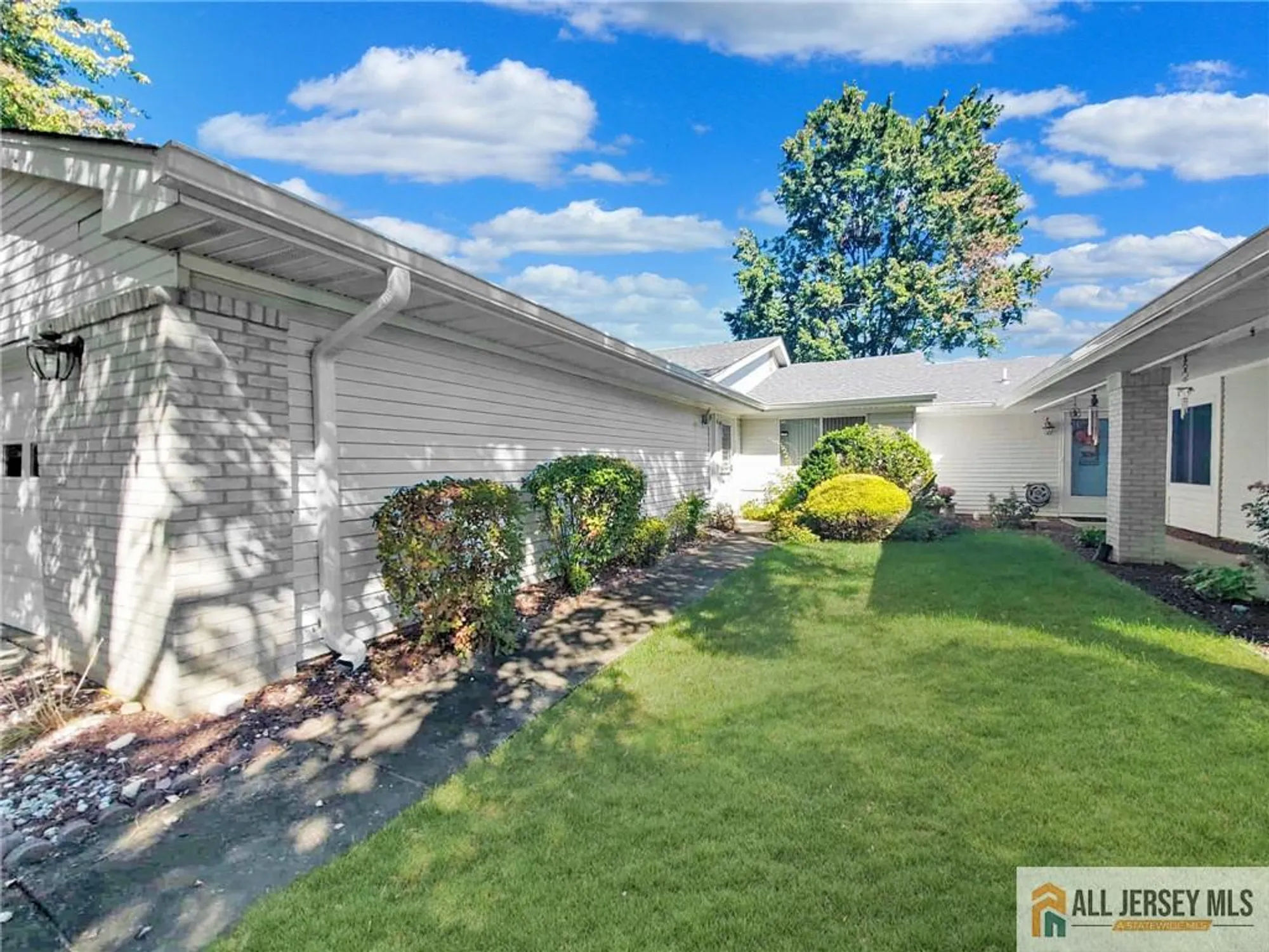 Property Slideshow image 3 of 23 | 742 pompton rd a, Monroe, NJ, 08831