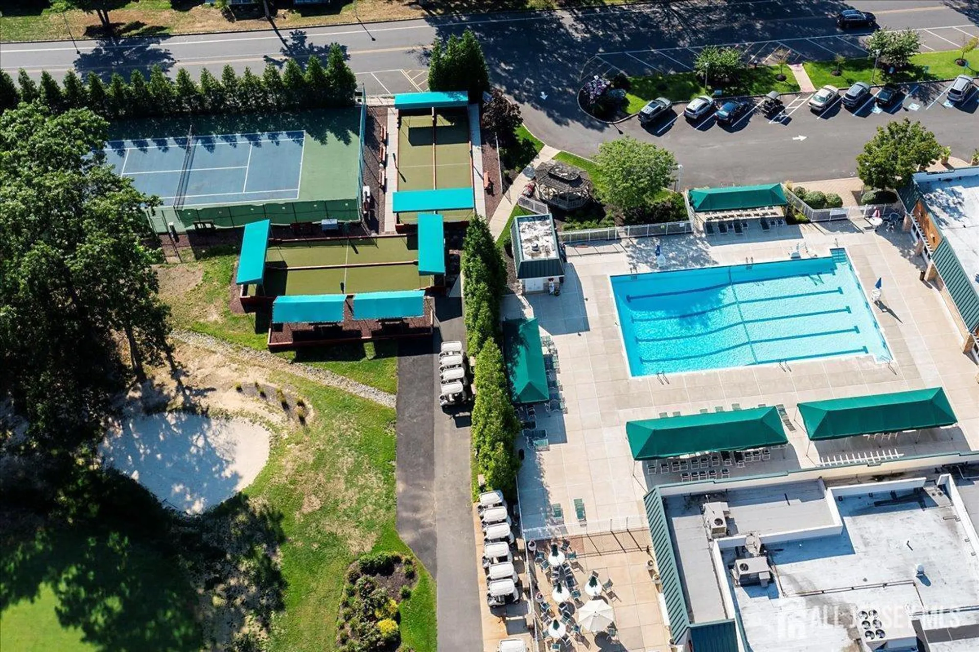 Property Slideshow image 22 of 25 | 661 azalea plz c, Monroe, NJ, 08831