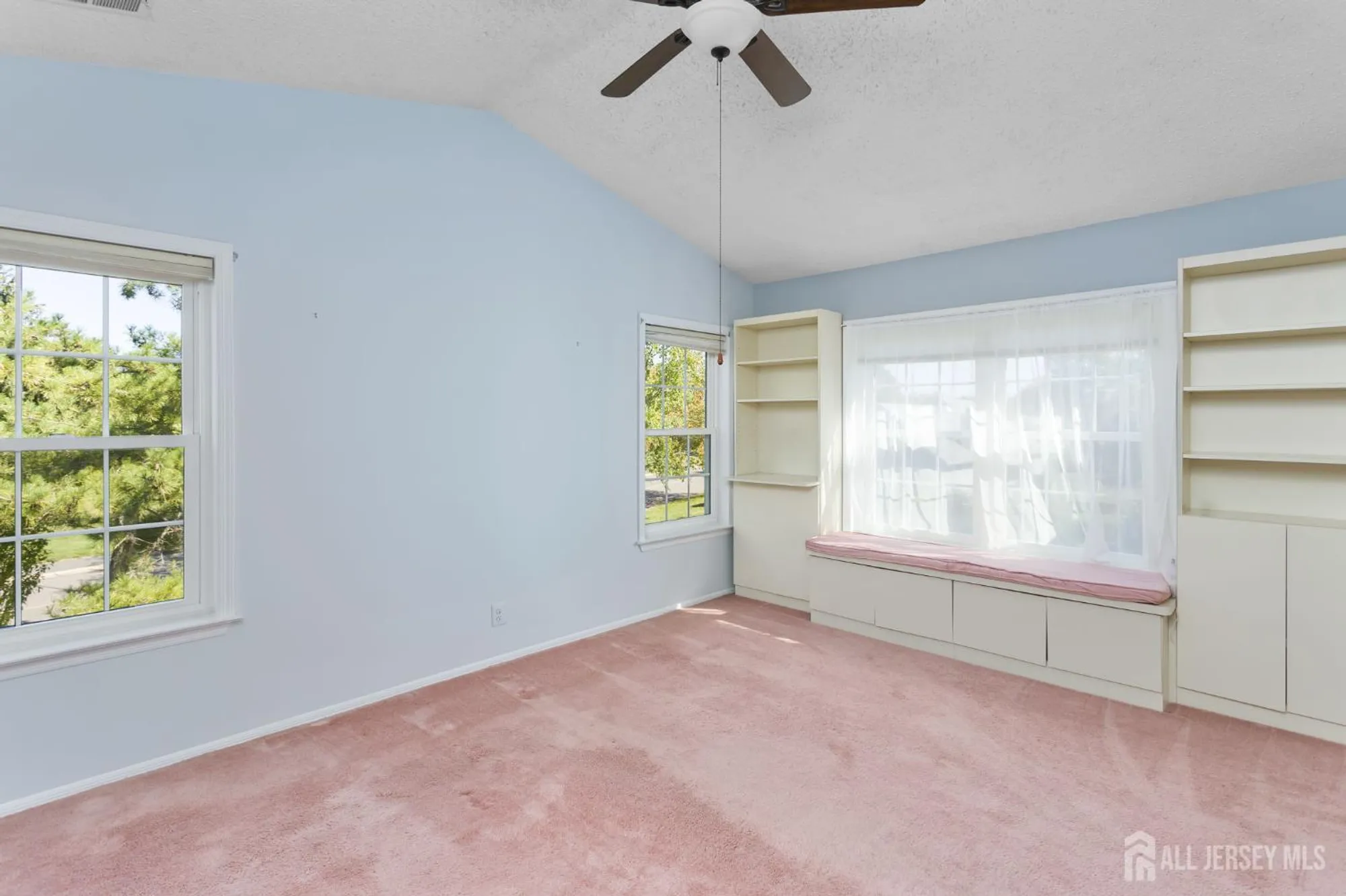 Property Slideshow image 18 of 31 | 35 edinburgh dr c, Monroe, NJ, 08831
