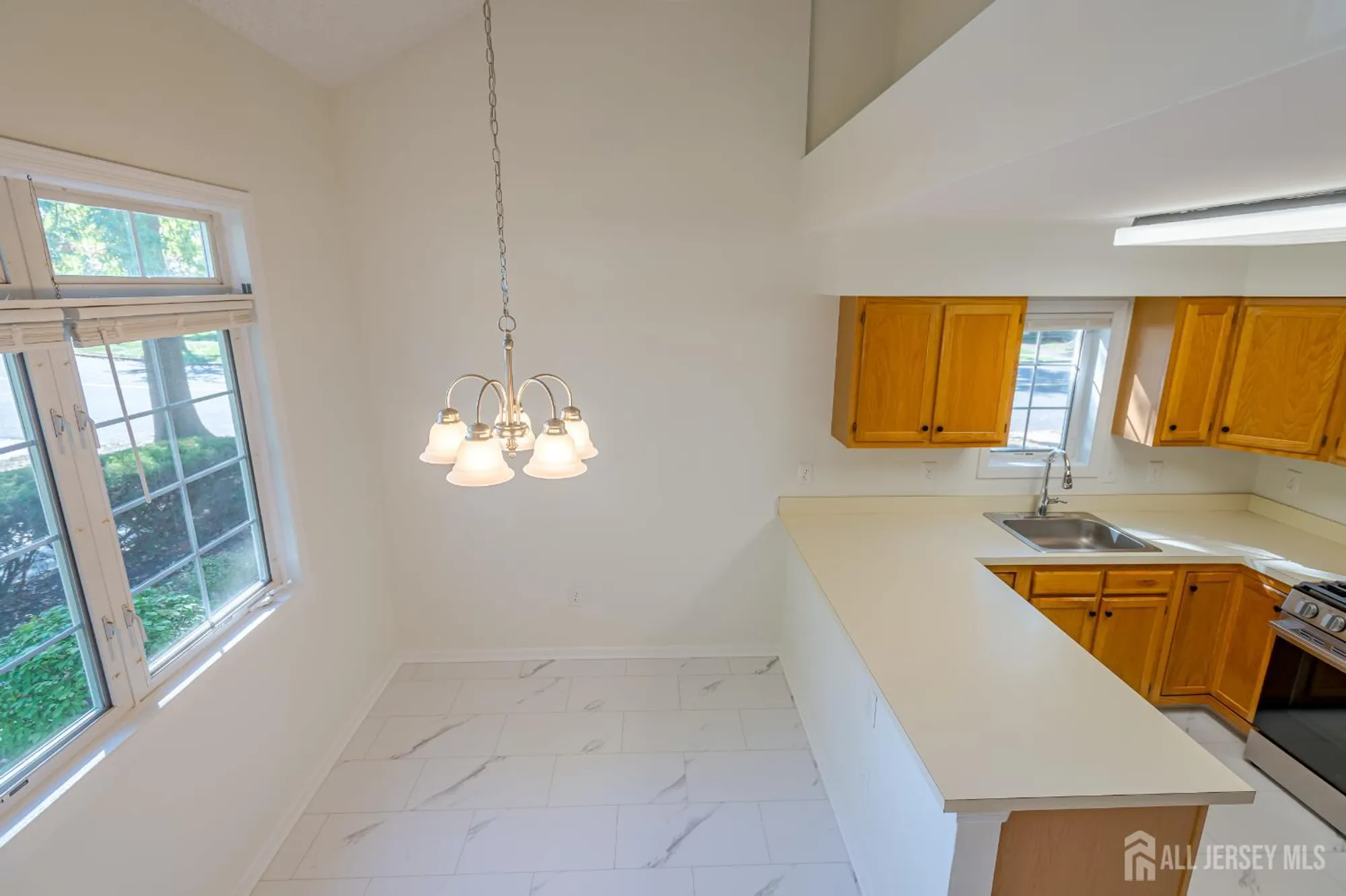 Property Slideshow image 14 of 36 | 69a winthrop rd, Monroe, NJ, 08831