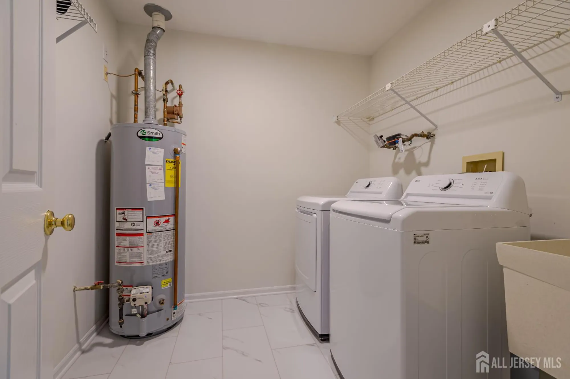 Property Slideshow image 10 of 36 | 69a winthrop rd, Monroe, NJ, 08831