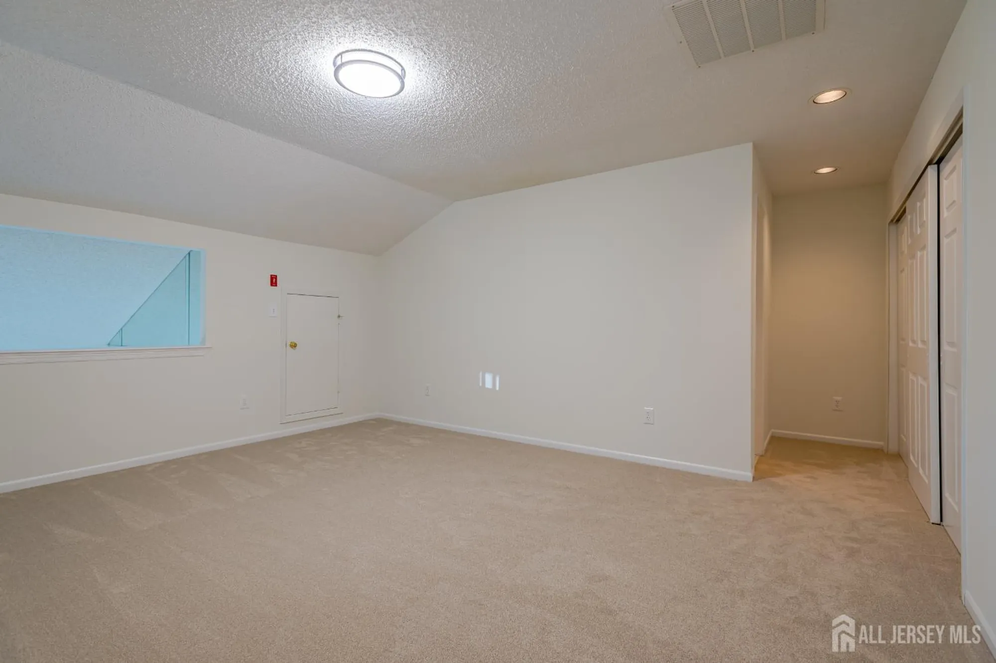 Property Slideshow image 20 of 36 | 69a winthrop rd, Monroe, NJ, 08831