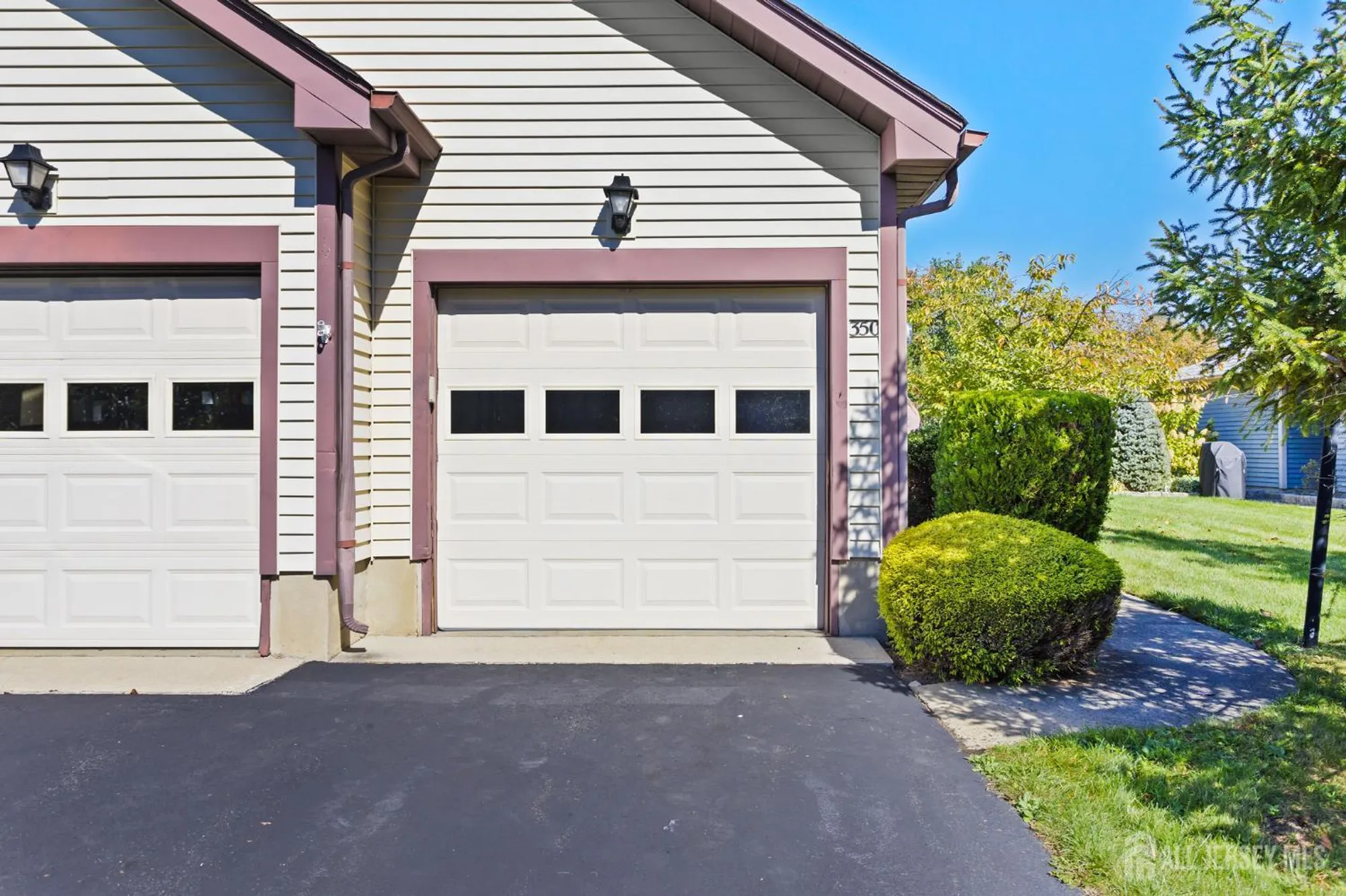 Property Slideshow image 3 of 31 | 35 edinburgh dr c, Monroe, NJ, 08831