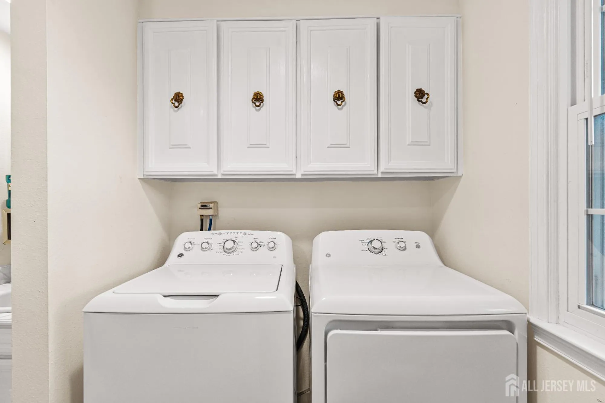 Property Slideshow image 23 of 24 | 40 concord ln b, Monroe, NJ, 08831