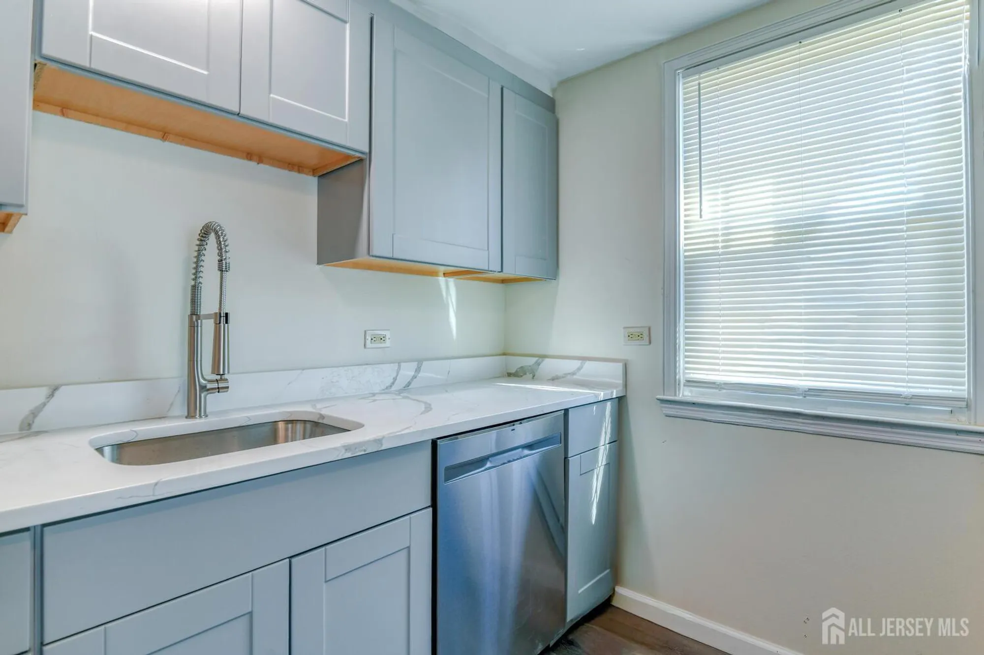 Property Slideshow image 4 of 43 | 8a sussex way, Monroe, NJ, 08831