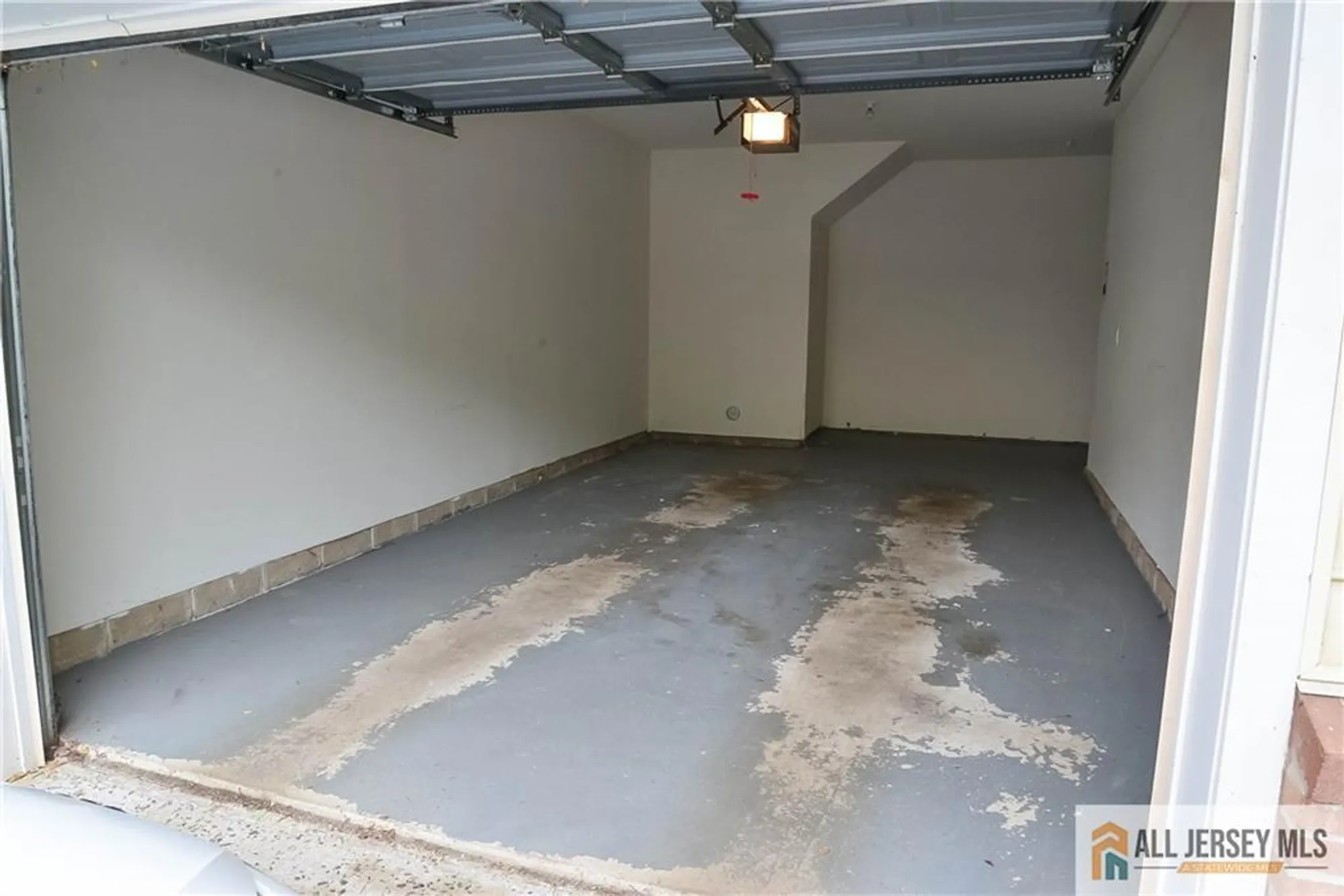 Property Slideshow image 22 of 39 | 2103 neville ct, Somerset, NJ, 08873