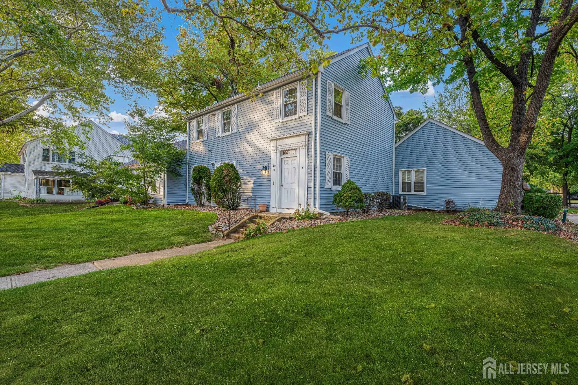 Property Slideshow image 5 of 24 | 40 concord ln b, Monroe, NJ, 08831