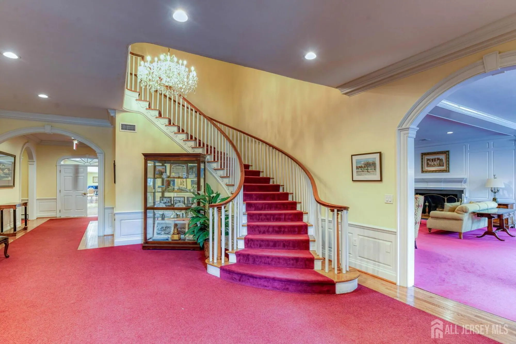 Property Slideshow image 31 of 43 | 8a sussex way, Monroe, NJ, 08831