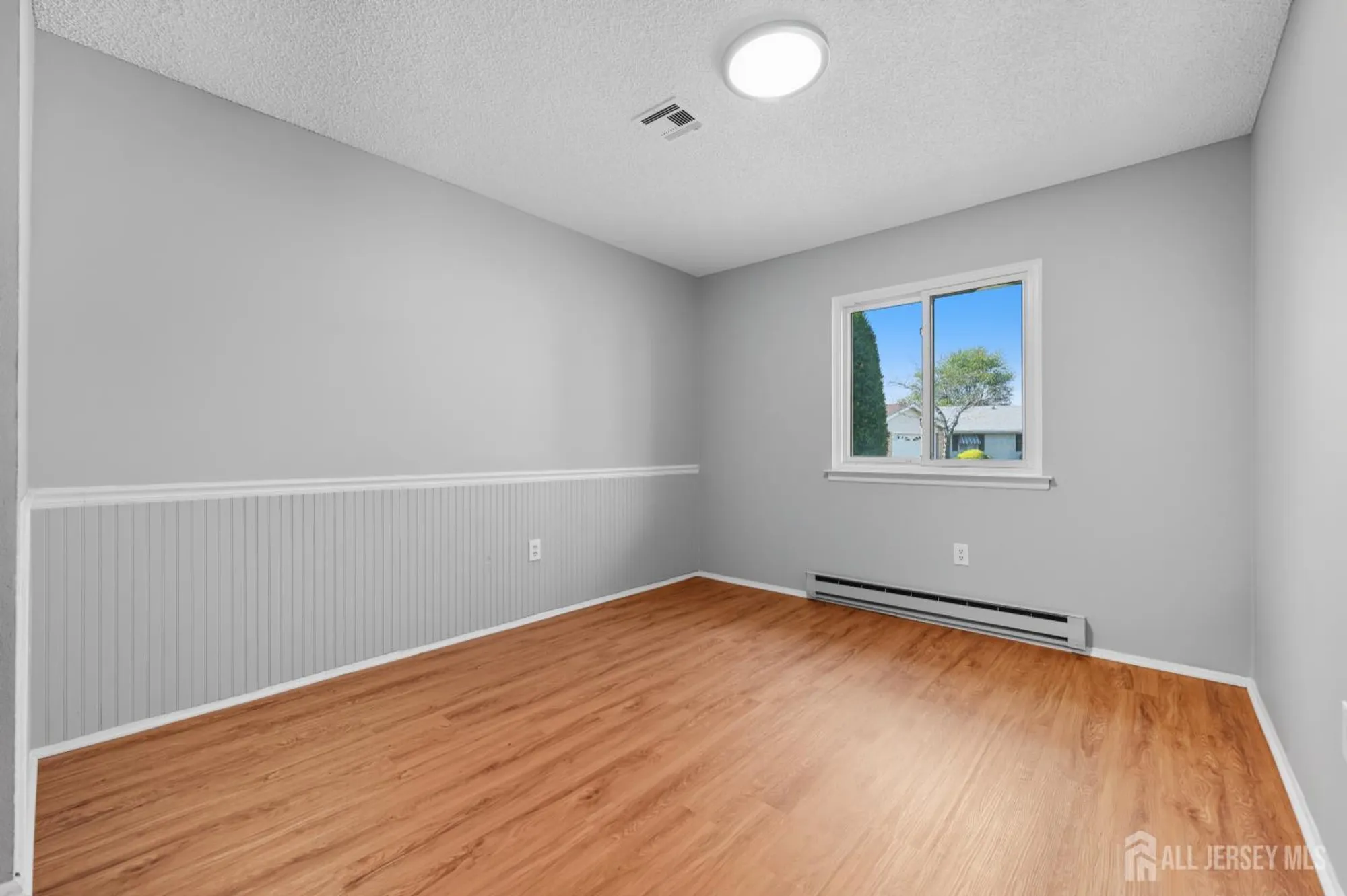 Property Slideshow image 23 of 33 | 351 jutland dr a, Monroe, NJ, 08831