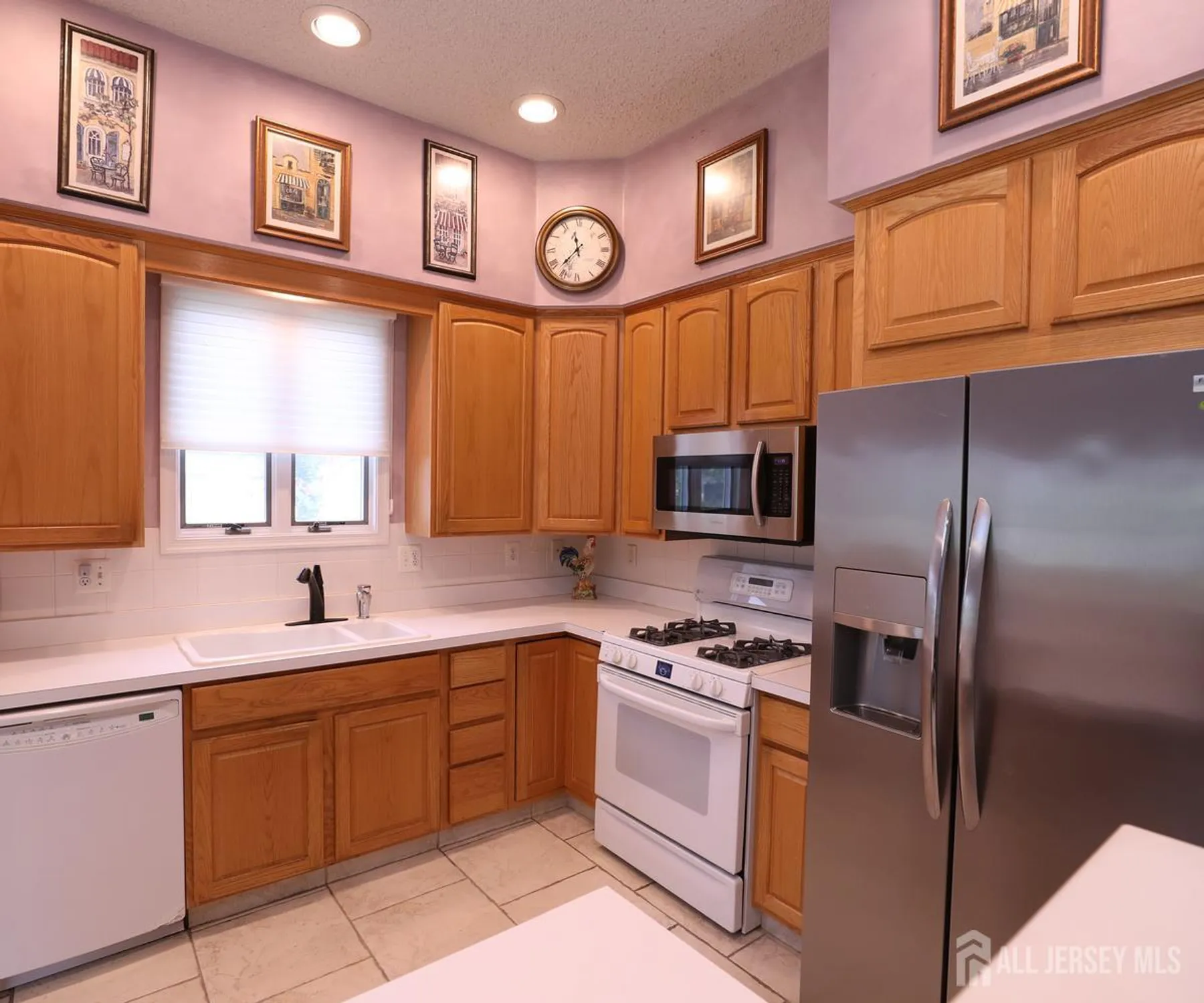 Property Slideshow image 27 of 35 | 18 kingston ct, Monroe, NJ, 08831