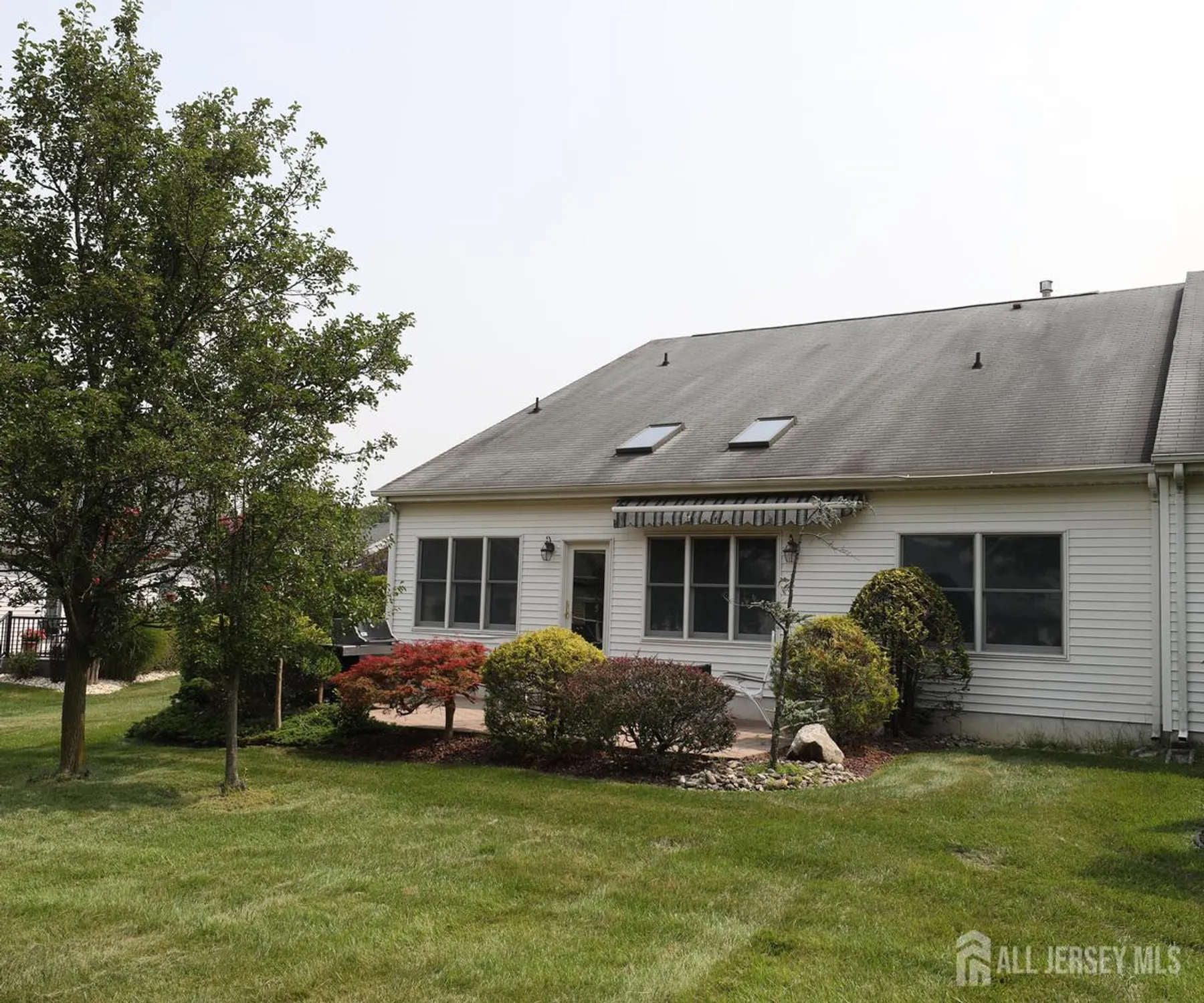 Property Slideshow image 29 of 35 | 18 kingston ct, Monroe, NJ, 08831